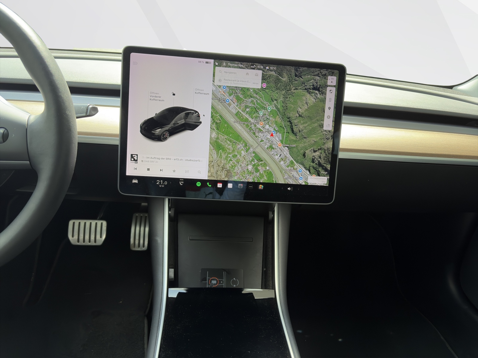 TESLA Model 3 Performance D-image-13