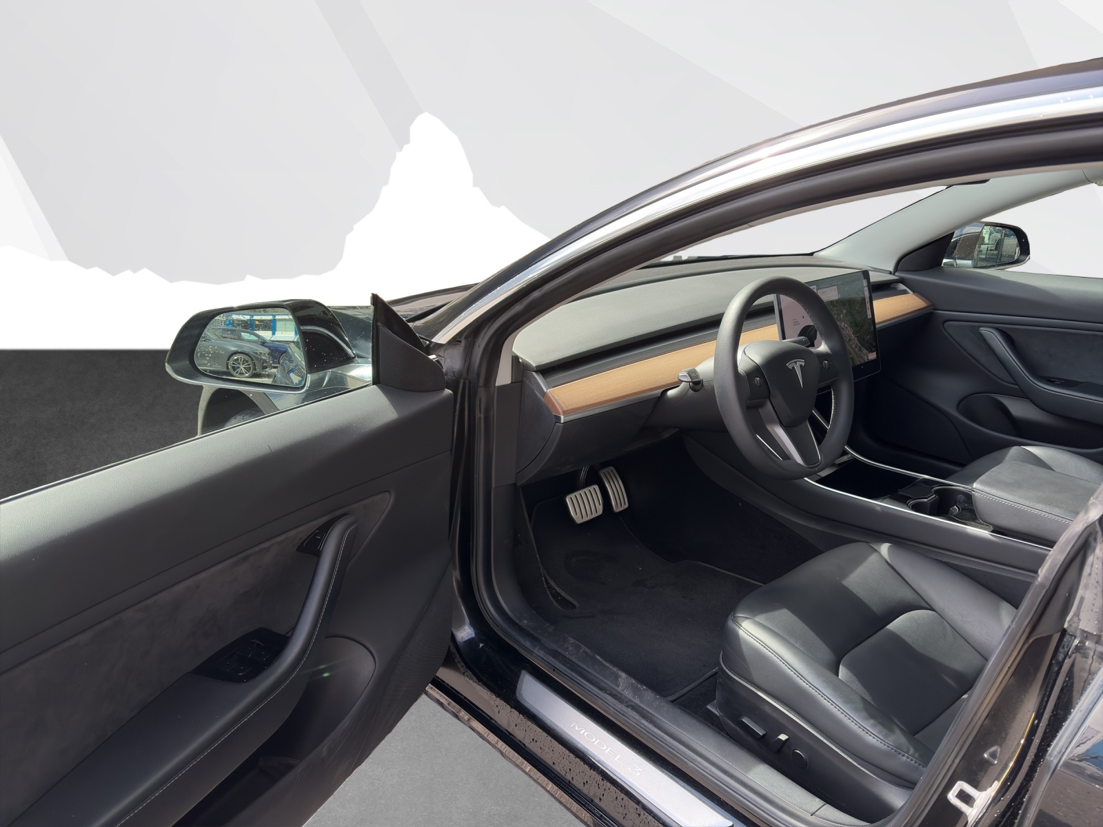TESLA Model 3 Performance D-image-8
