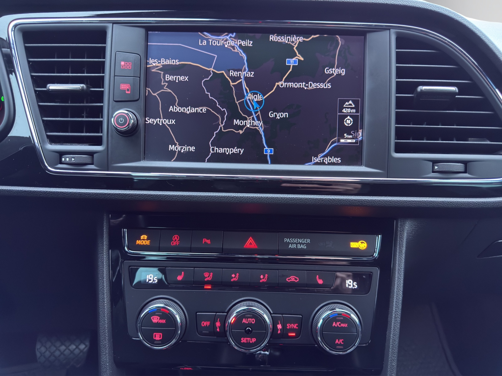 Image SEAT LEON Leon ST 2.0 TDI FR 4D