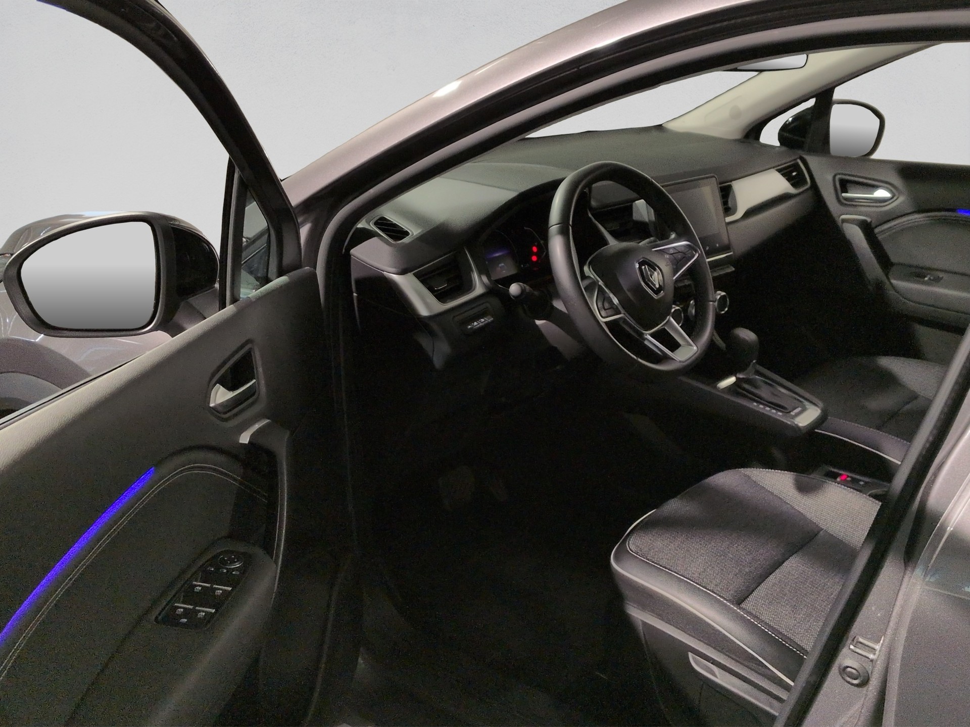 RENAULT Captur 1.6 E-Tech 145 Techno DHT-image-22