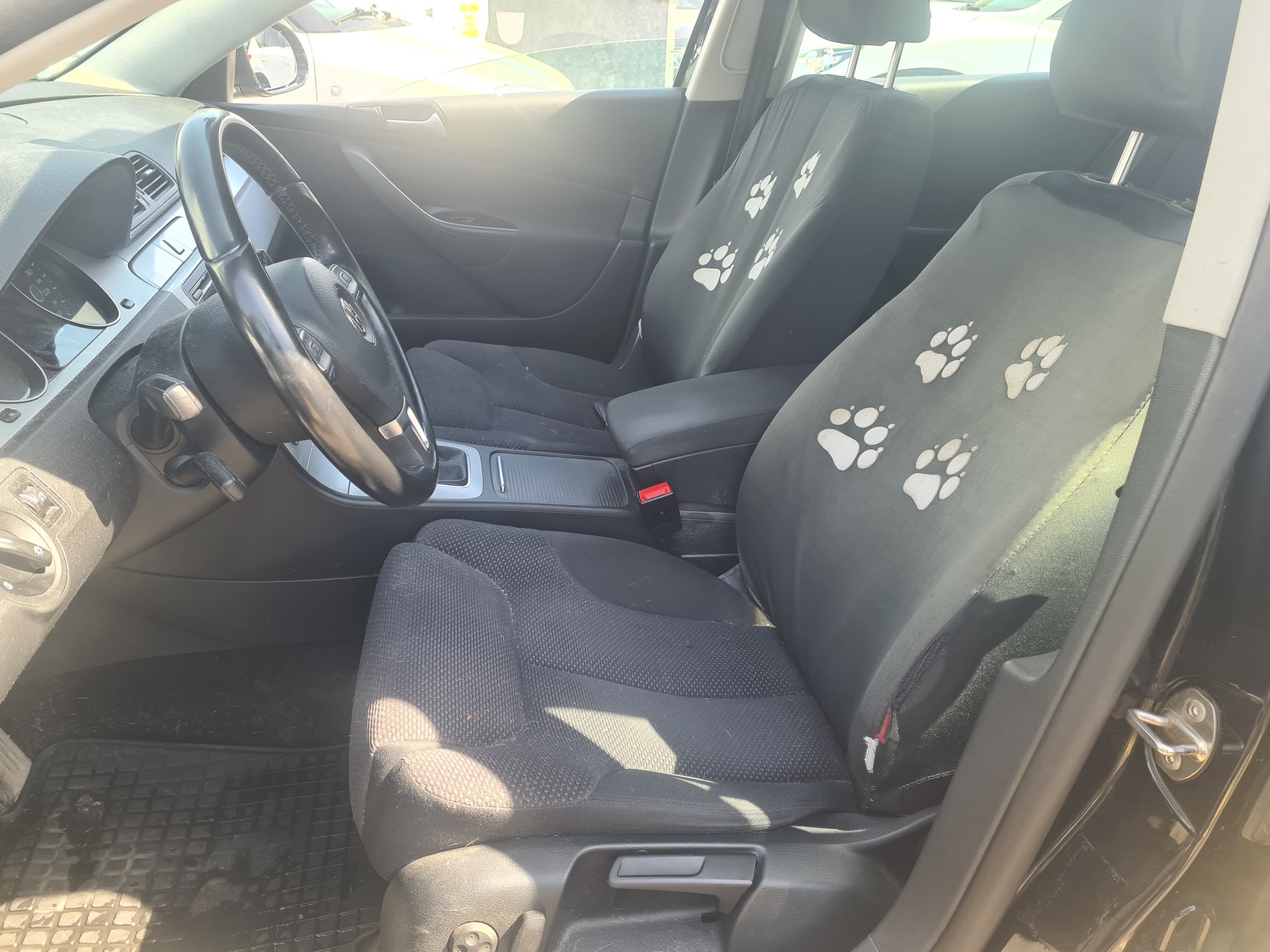 VW Passat Variant 2.0 TDI BMT Comfortline 4M-image-8