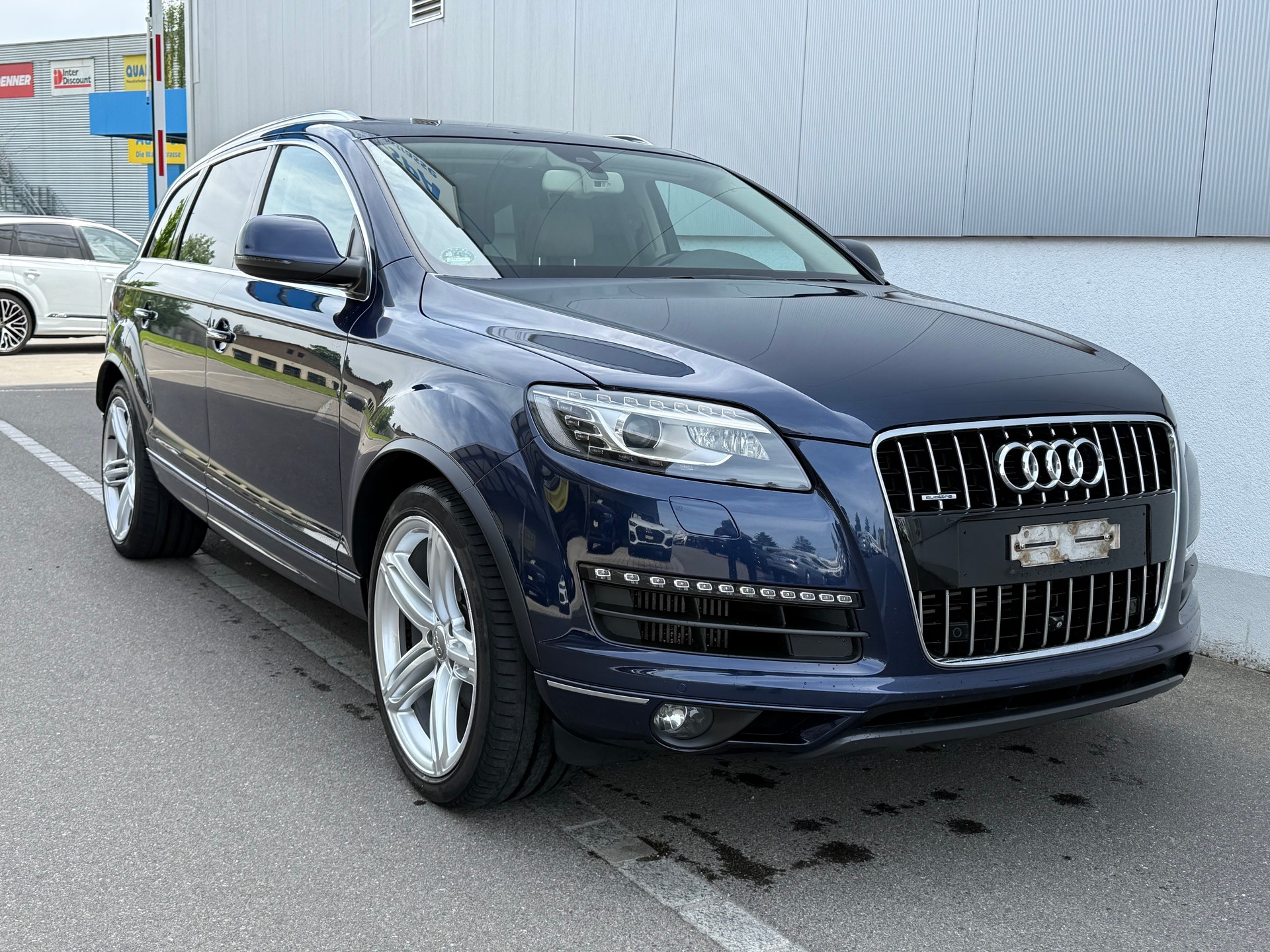 AUDI Q7 3.0 TDI addBlue quattro tiptronic-image-2