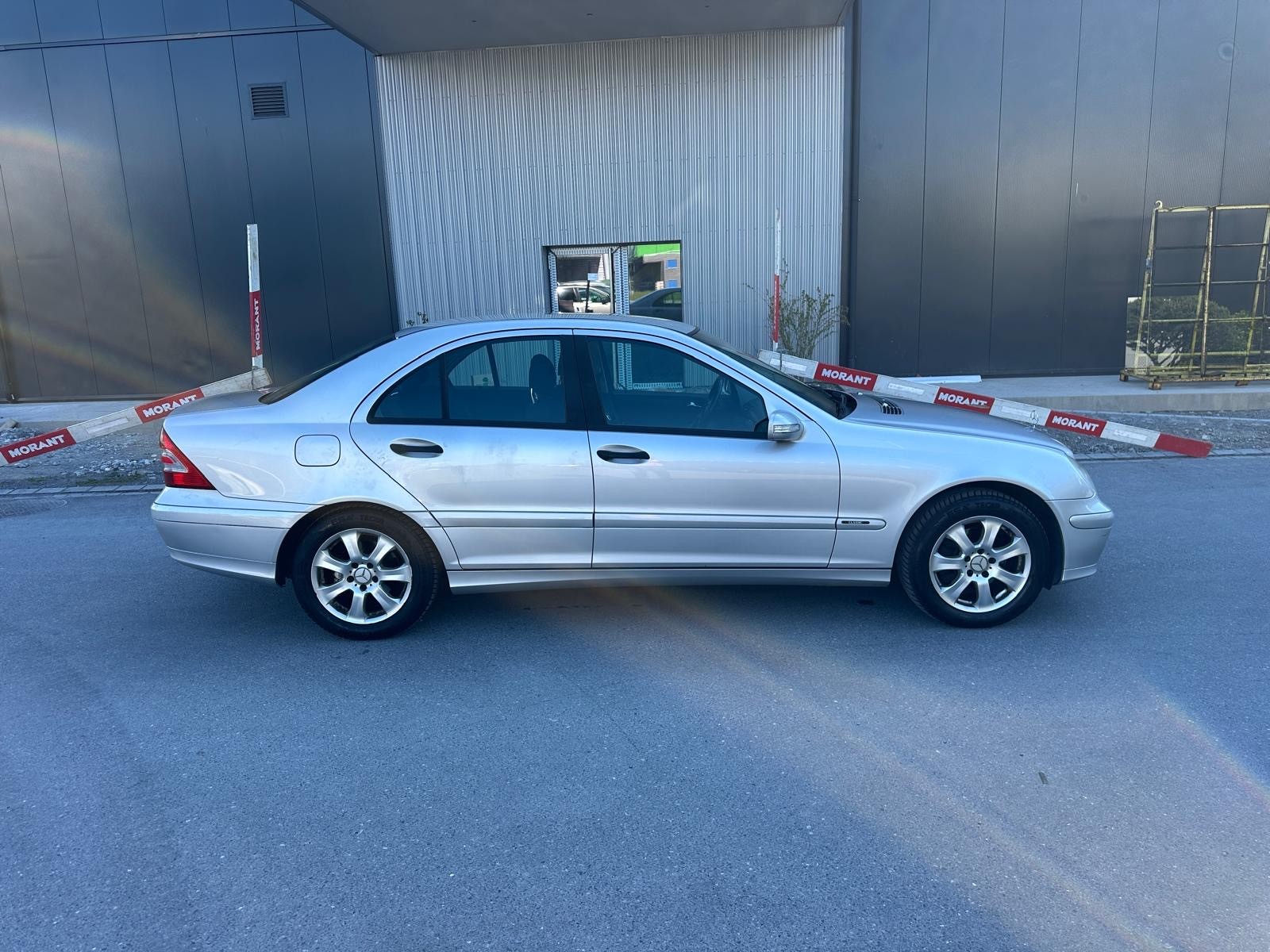 MERCEDES-BENZ C 200 Kompressor Classic-image-6