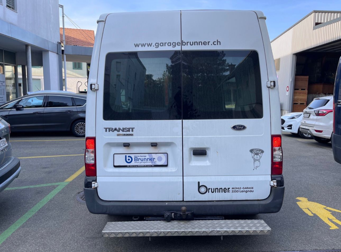FORD Transit 2.2 TDCi 300 M Trend-image-3