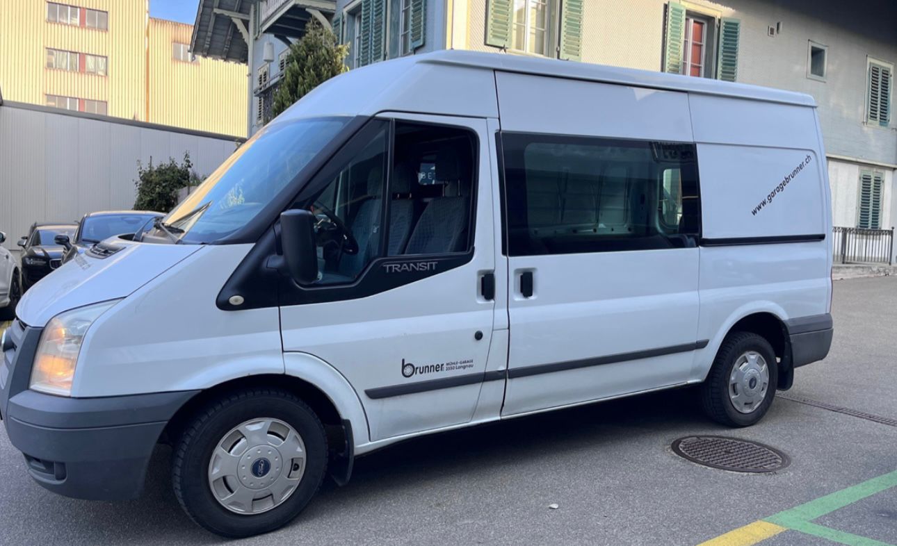 FORD Transit 2.2 TDCi 300 M Trend-image-1