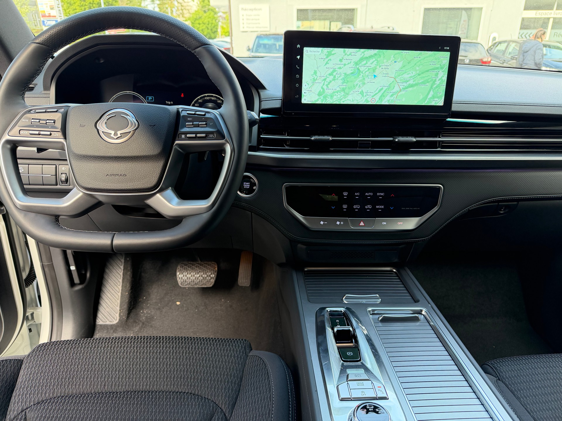 KGM-SsangYong Rexton 2.2 CRDi Platinum 4WD AT-image-1