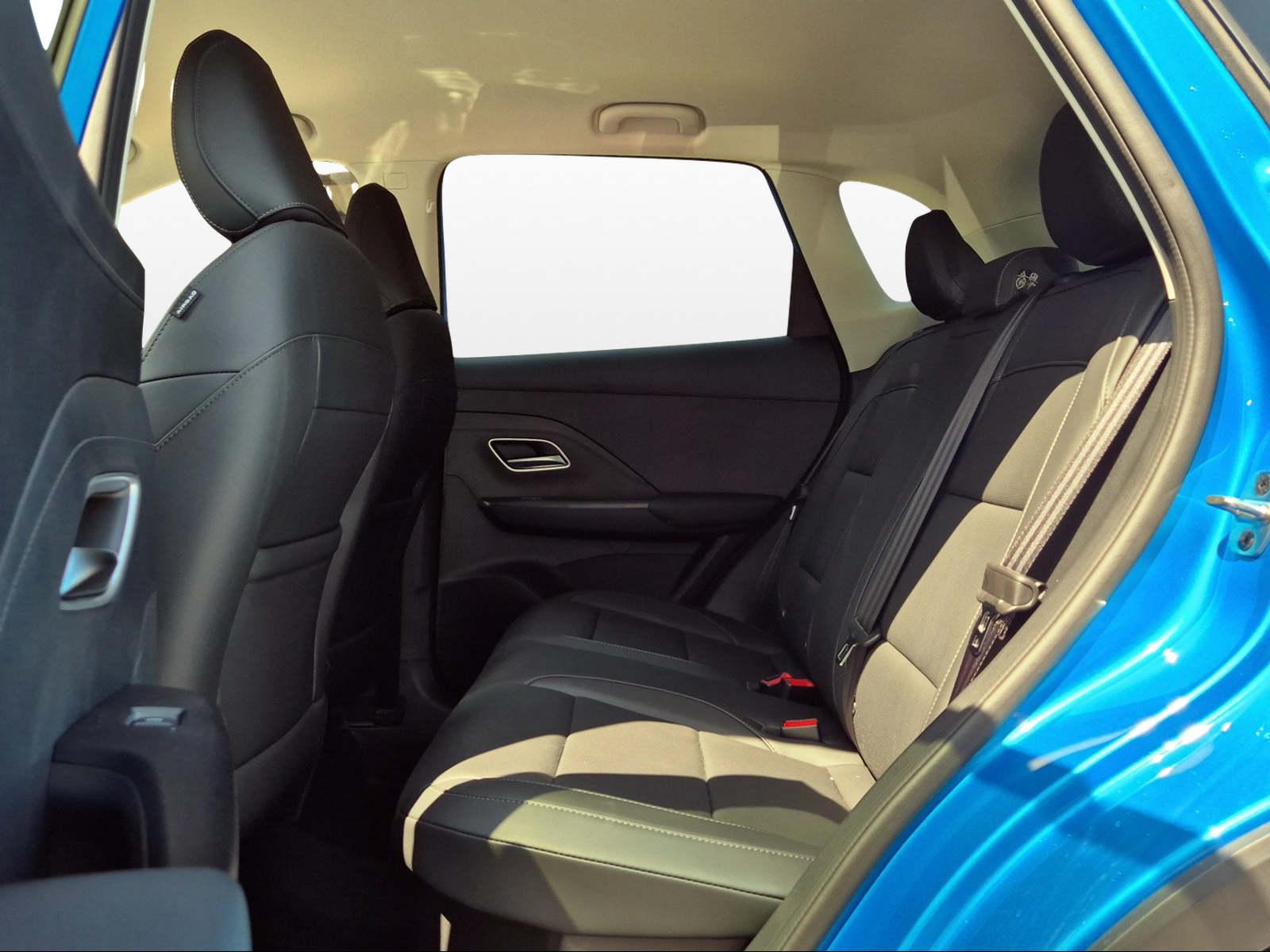 MG ZS 1.5 Hybrid+ Luxury-image-12