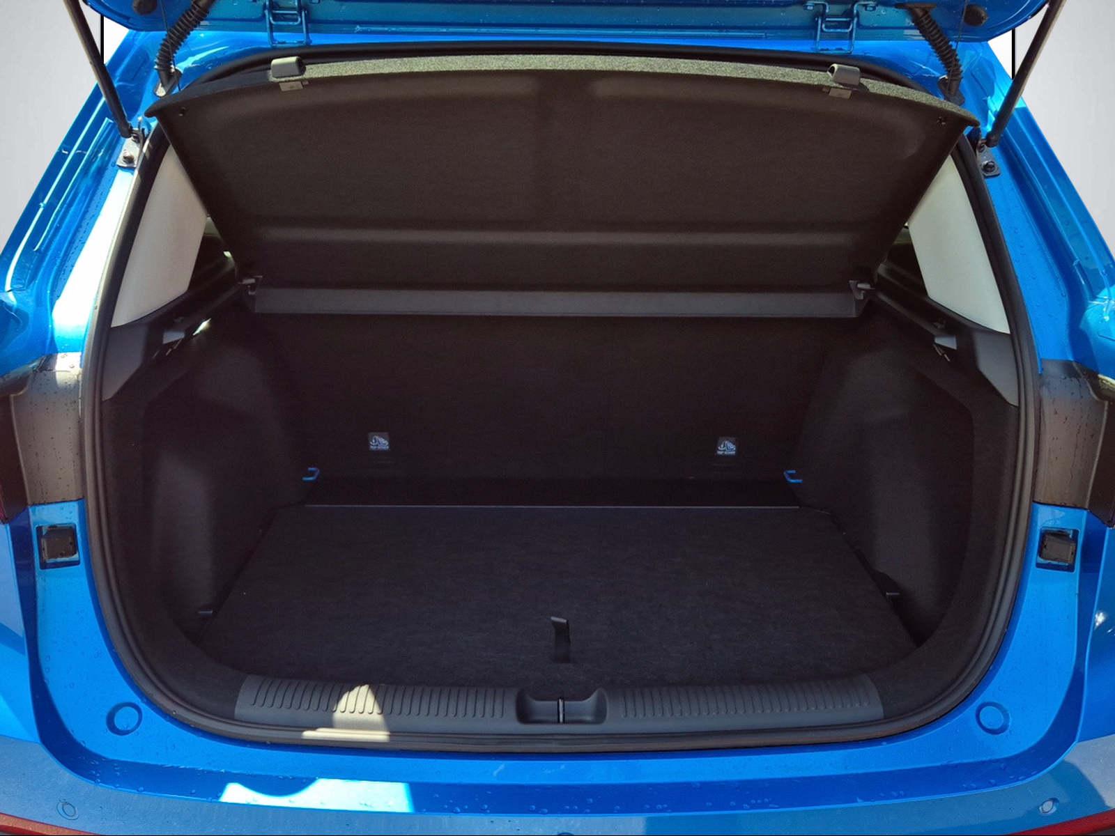 MG ZS 1.5 Hybrid+ Luxury-image-13