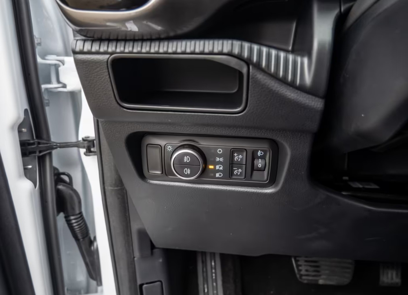 FORD Ranger DoKa XLT 2.0 Eco Blue 4x4 Automat-image-12