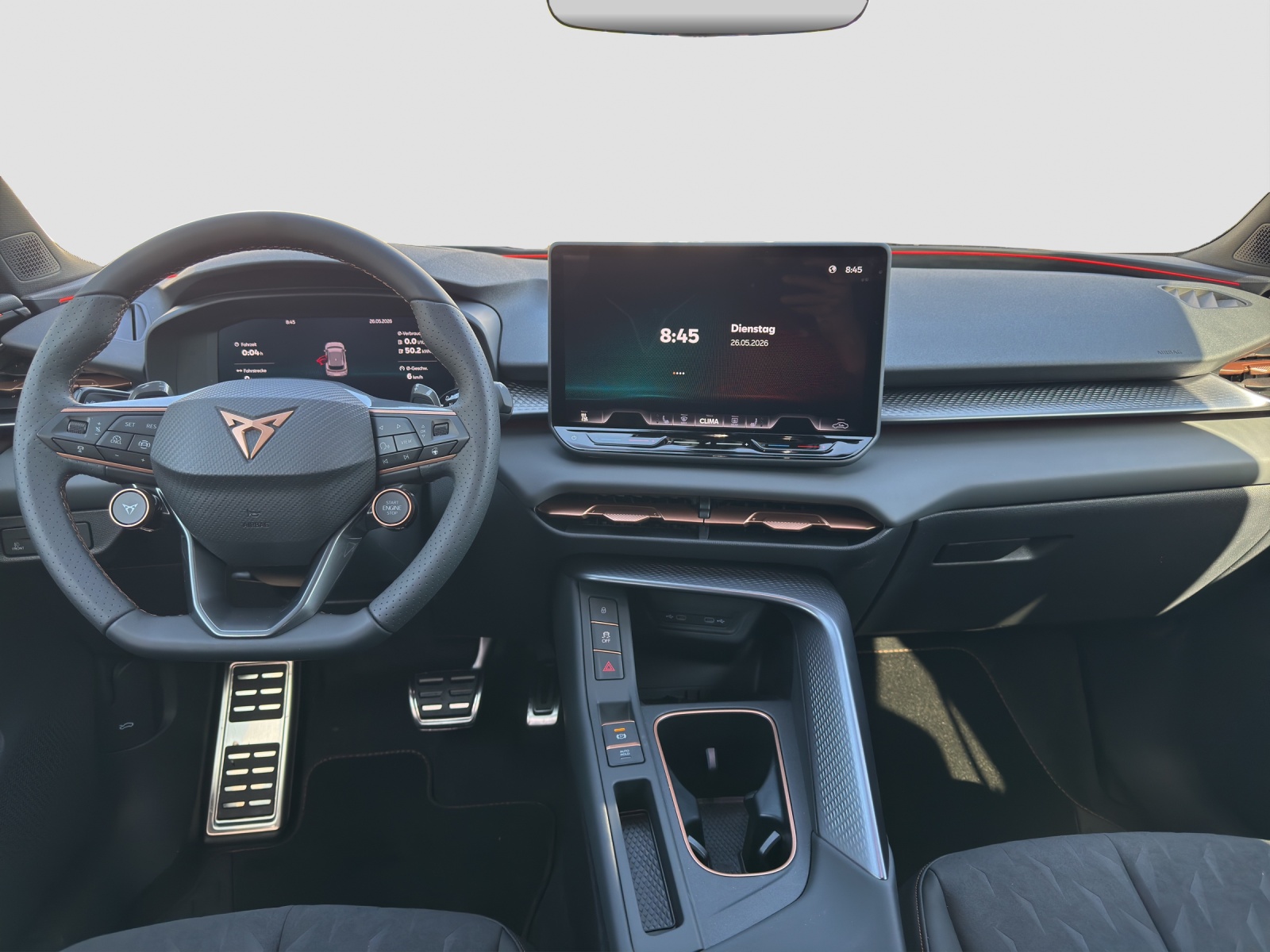 CUPRA Terramar PE1.5PHEV 272PS 1500ccm 272PS/200kW 4 Zylinder e-HYBRID Benzin / elektrisch-image-3