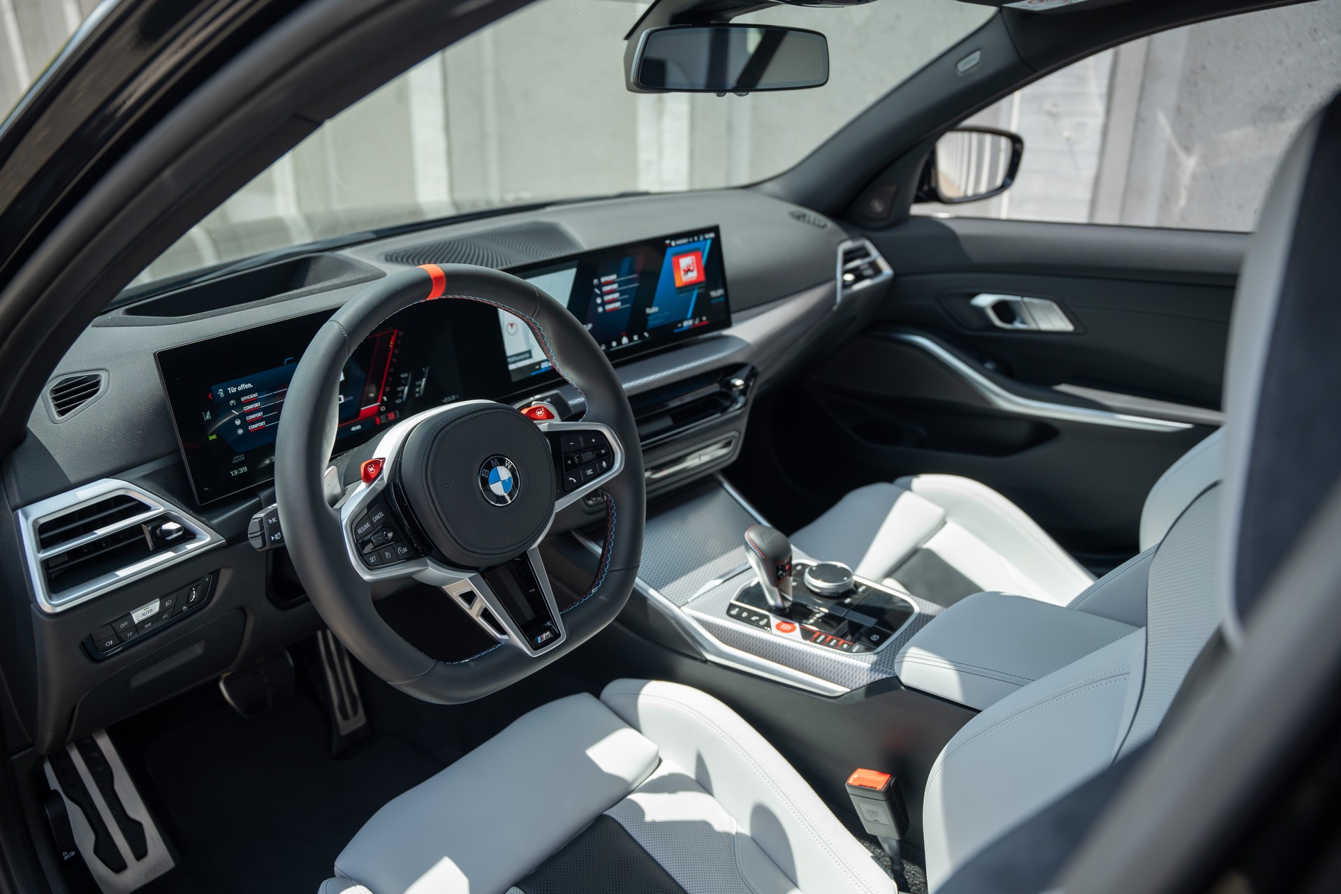 BMW M3 Competition M xDrive LCI-image-8