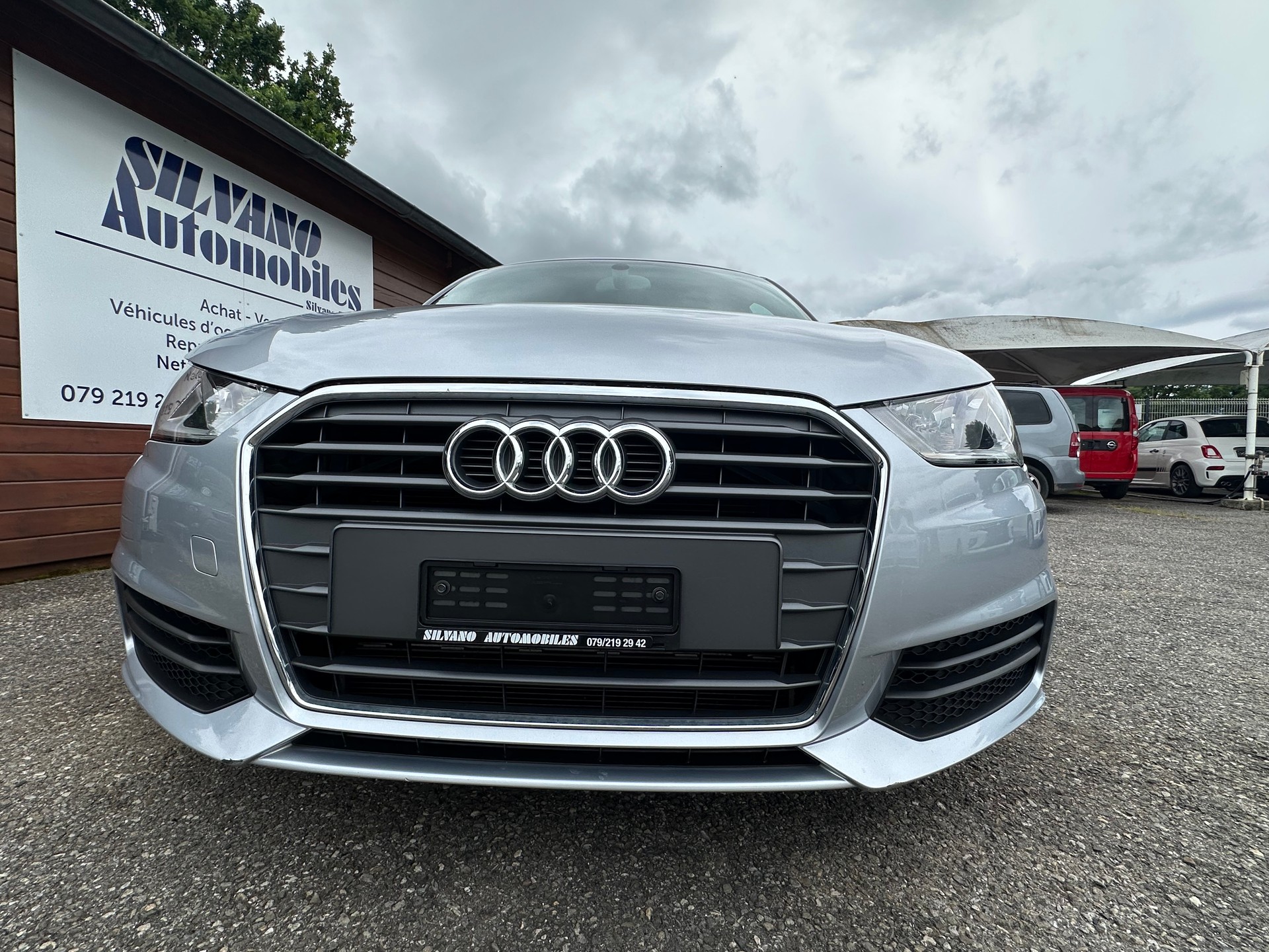 AUDI A1 Sportback 1.4 TFSI Sport S-tronic-showroom-element-3