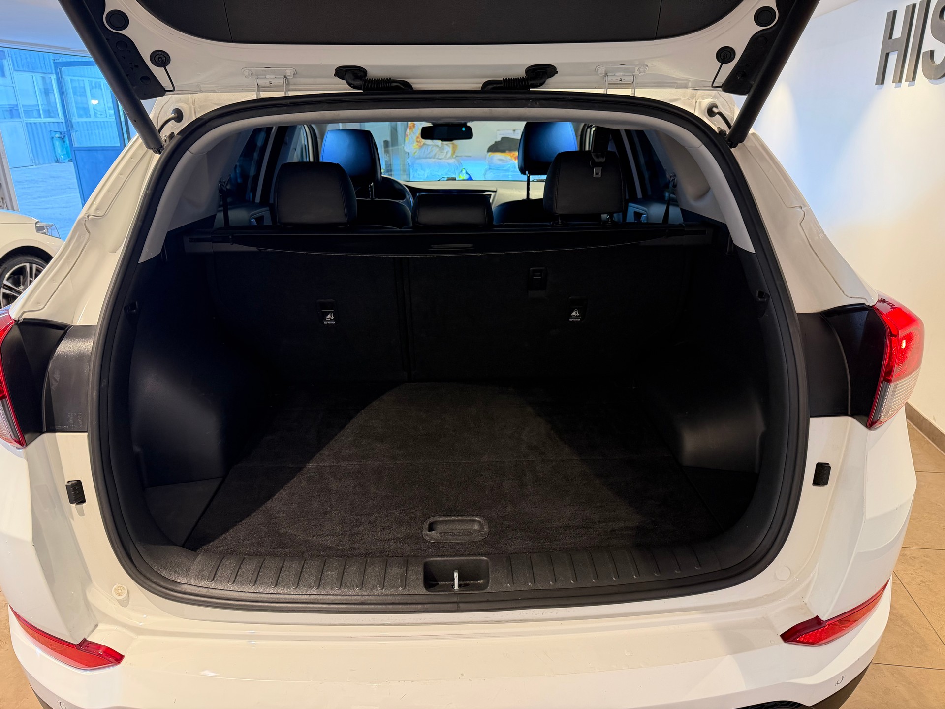 HYUNDAI Tucson 2.0 CRDi 185 Vertex 4WD-image-7