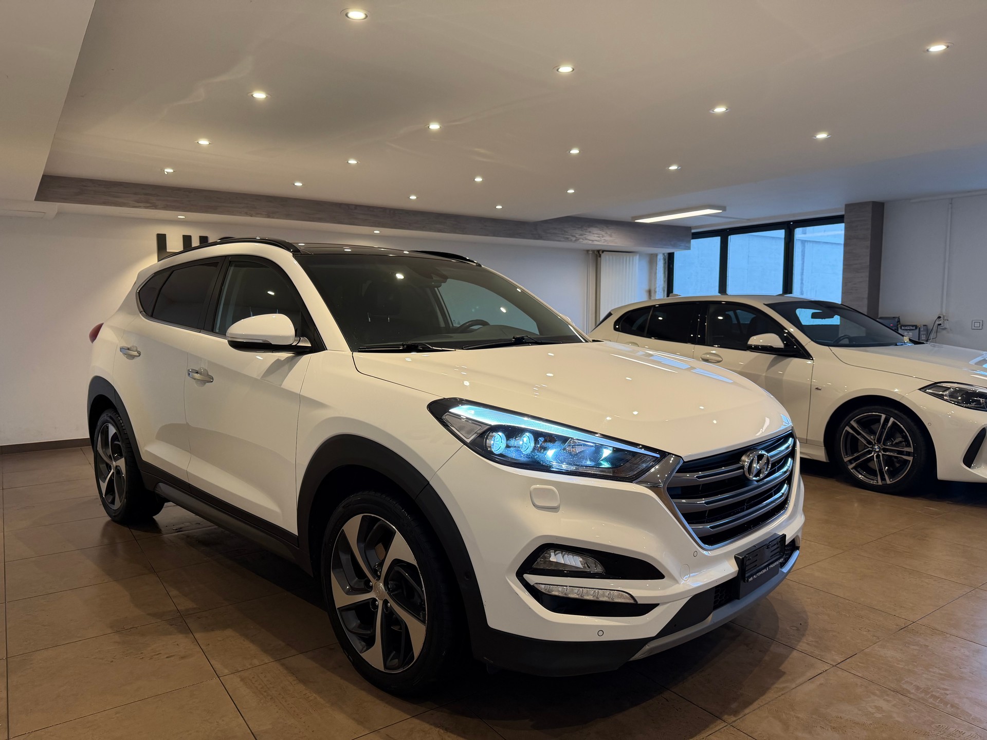 HYUNDAI Tucson 2.0 CRDi 185 Vertex 4WD-image-6