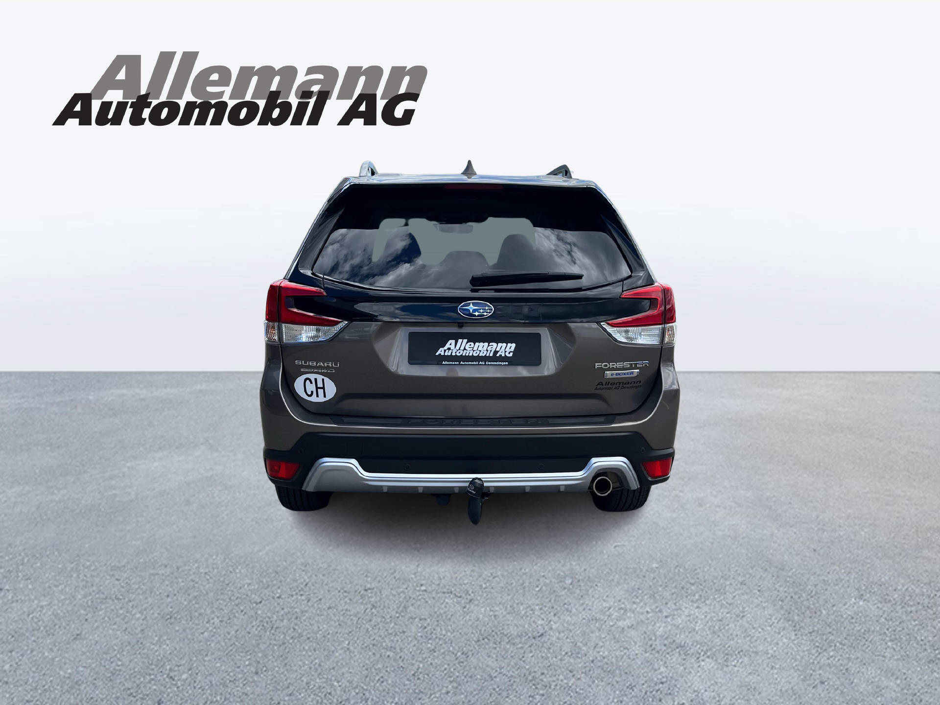 SUBARU Forester Station 2.0i e-Boxer Swiss Plus-image-4