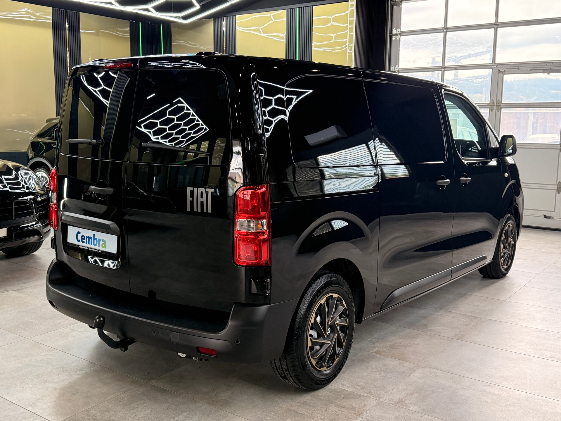 FIAT Scudo 2.0 BlueHDi L2 Crew Cab-image-4
