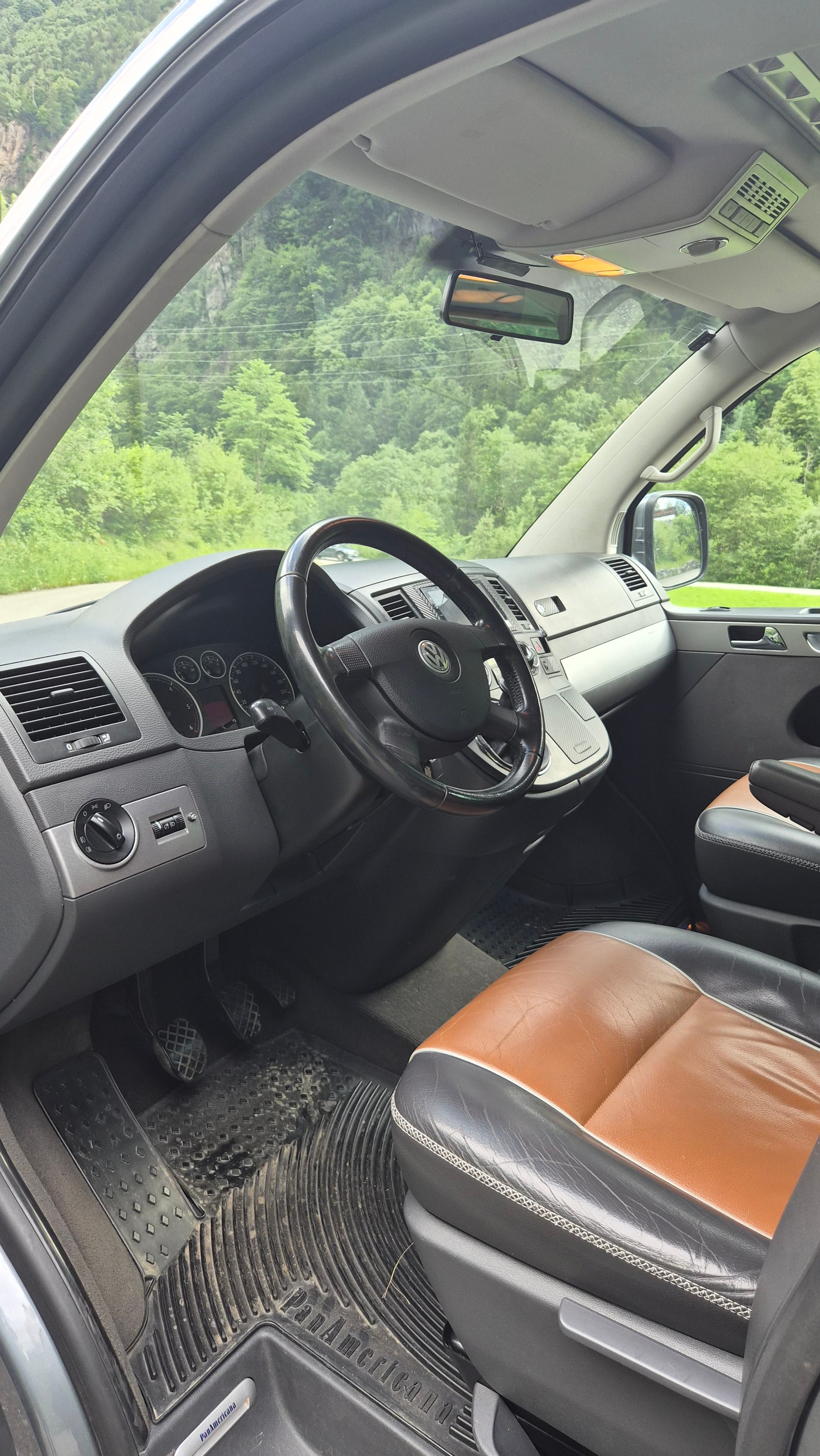 VW 2.5 TDI 131 PanAmericana 4m-image-1