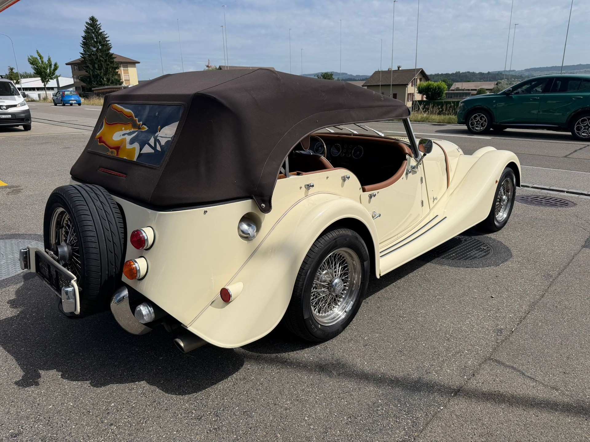 MORGAN Plus 4 2.0 Swiss Pack-image-18