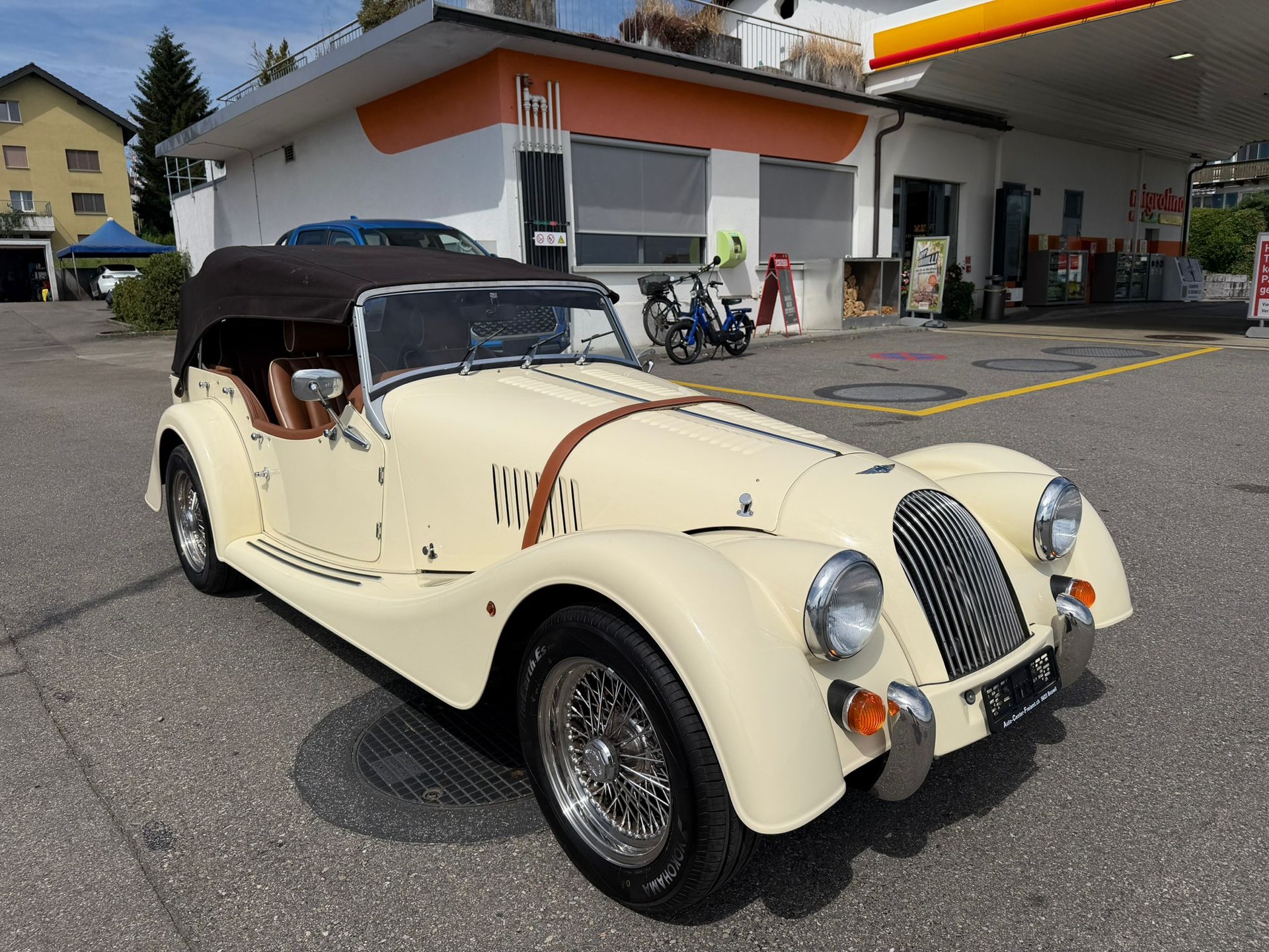 MORGAN Plus 4 2.0 Swiss Pack-image-20