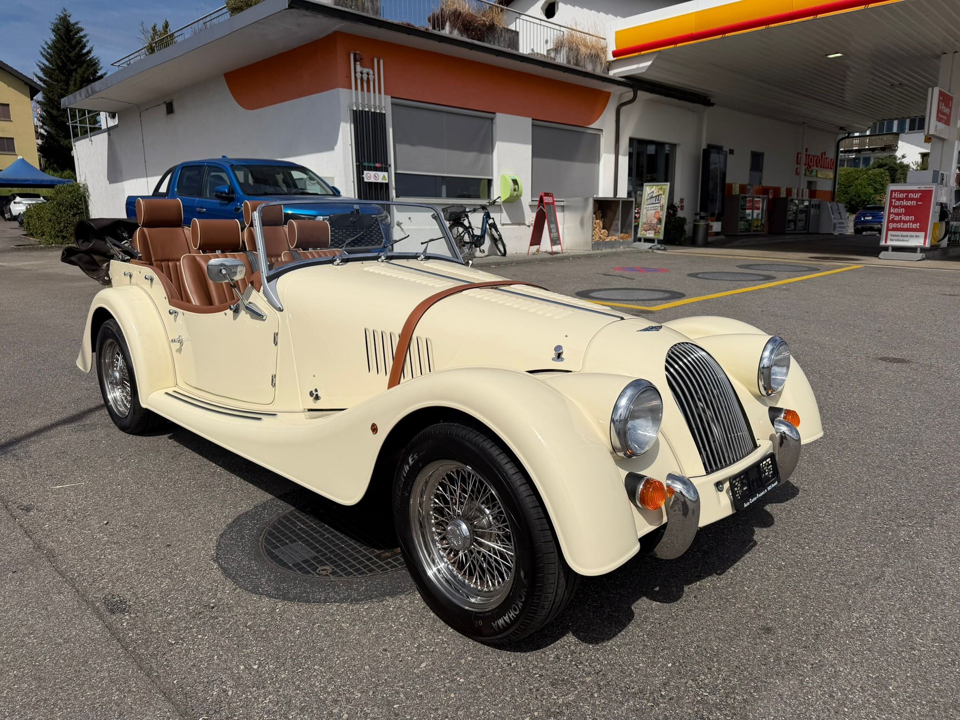 MORGAN Plus 4 2.0 Swiss Pack-image-6