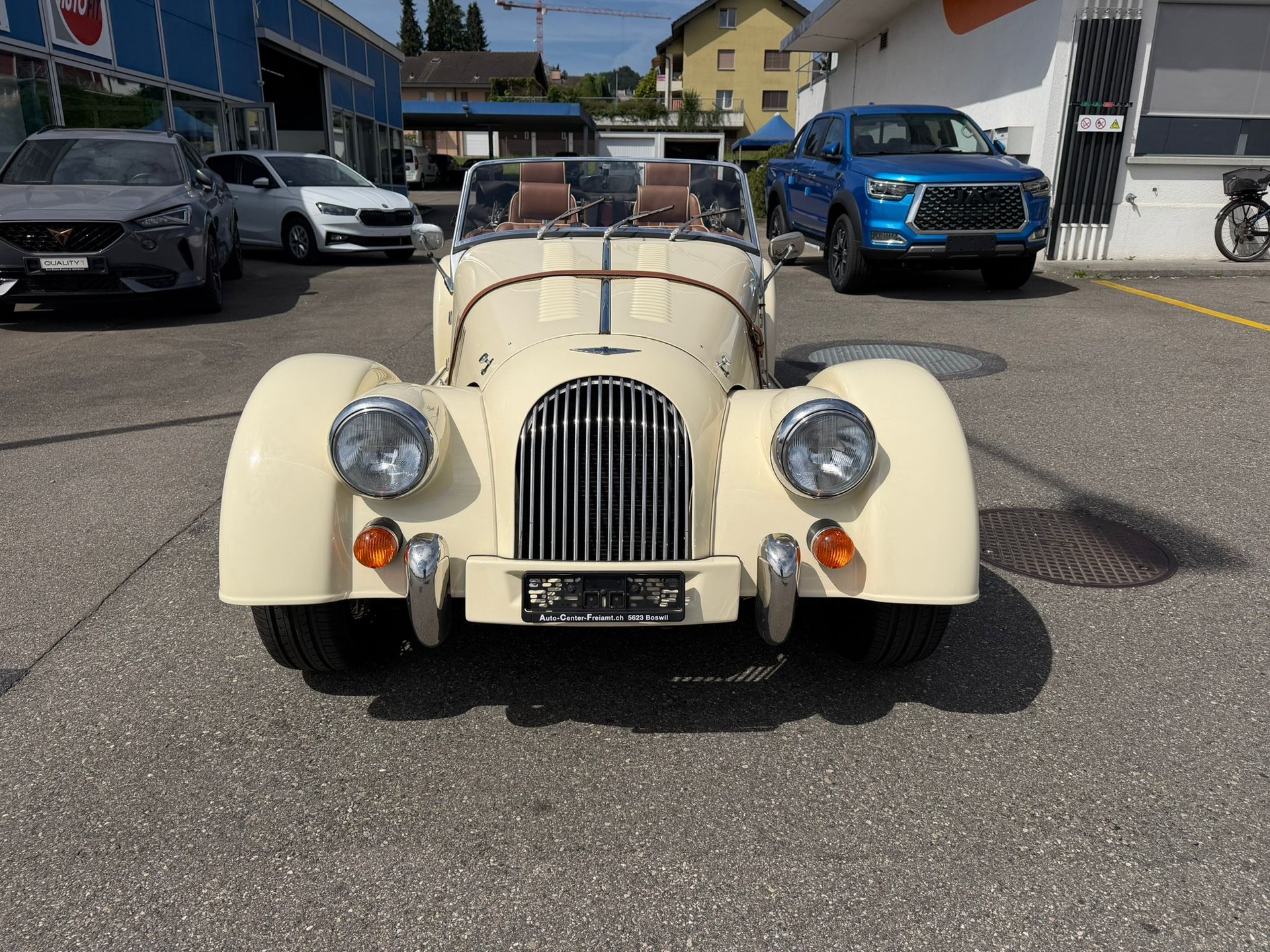 MORGAN Plus 4 2.0 Swiss Pack-image-7