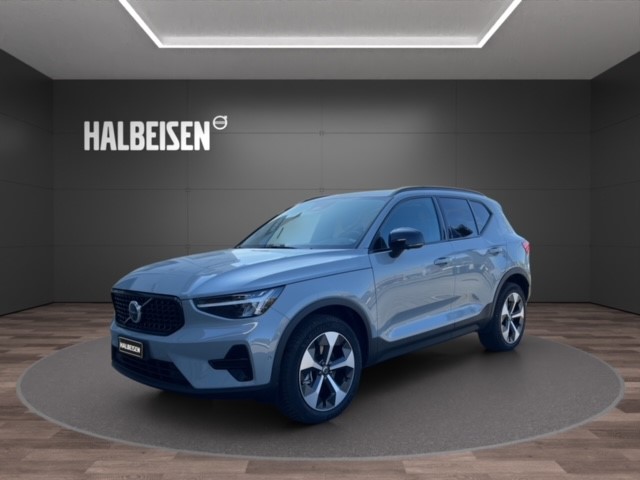 VOLVO XC40 2.0 B4 MH Plus Dark-image-0