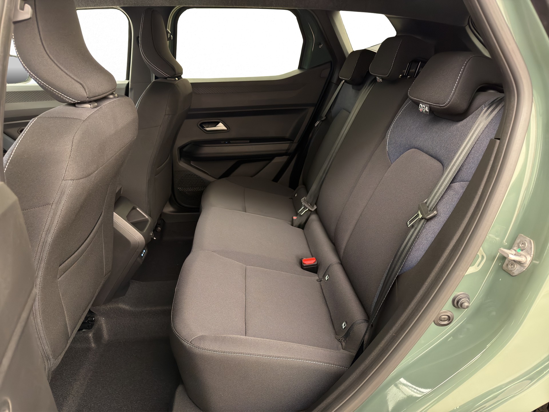 DACIA Duster 1.2 TCe Journey 4WD-image-11