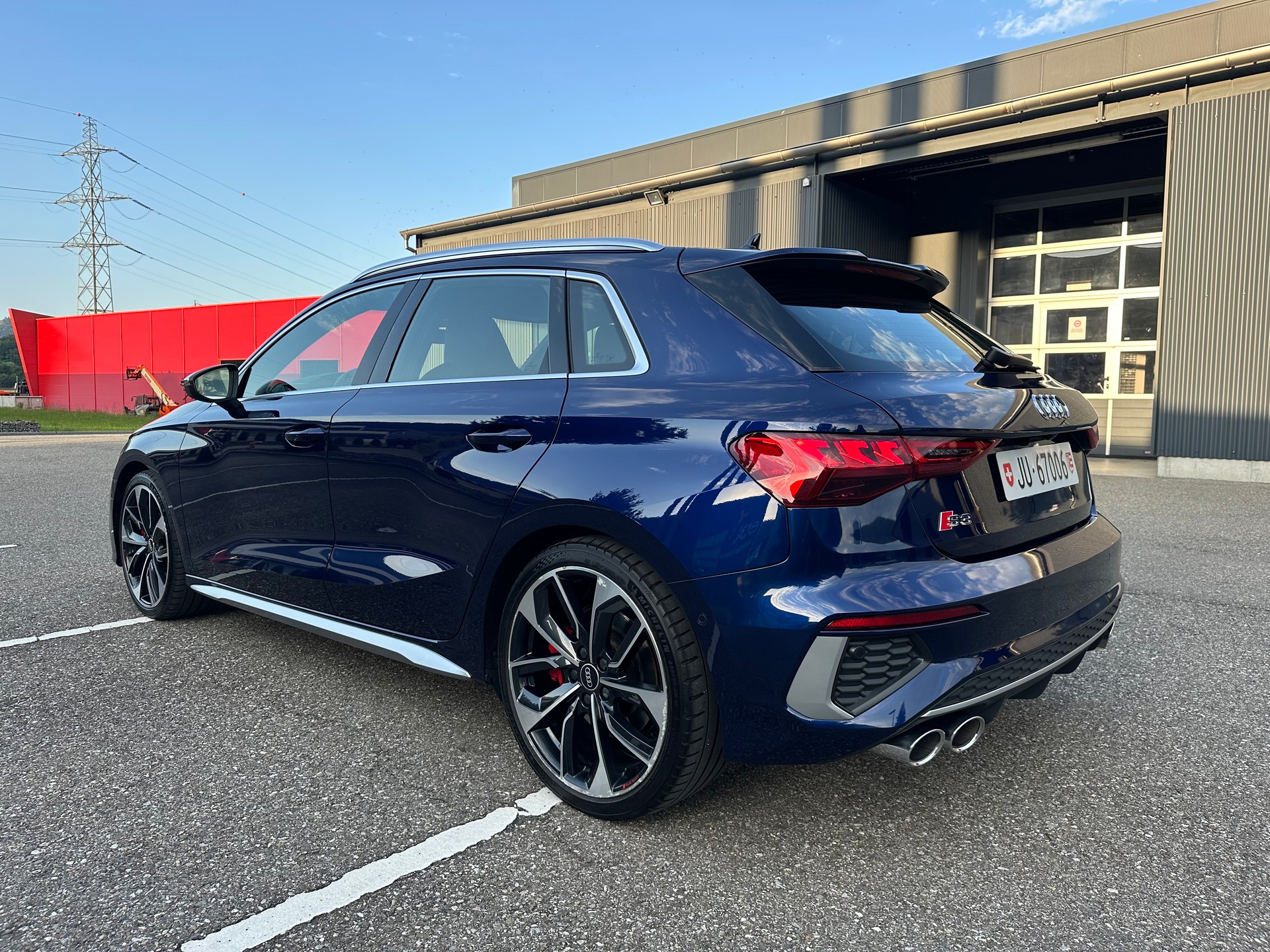 AUDI 2.0 TFSI quattro S-Tronic-image-3