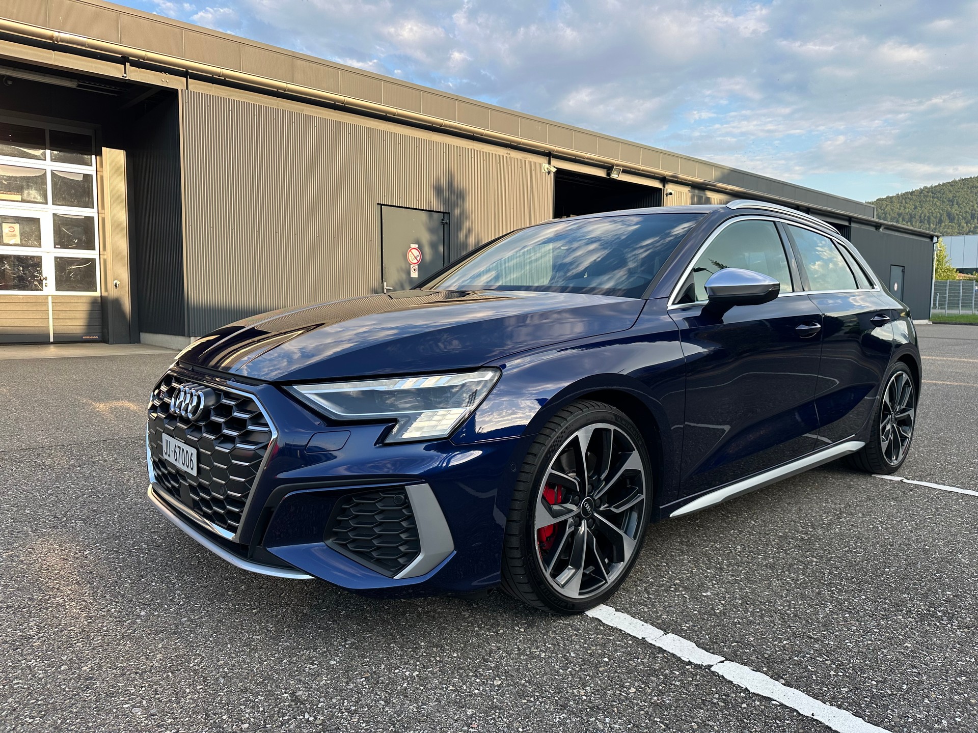 AUDI 2.0 TFSI quattro S-Tronic-image-1