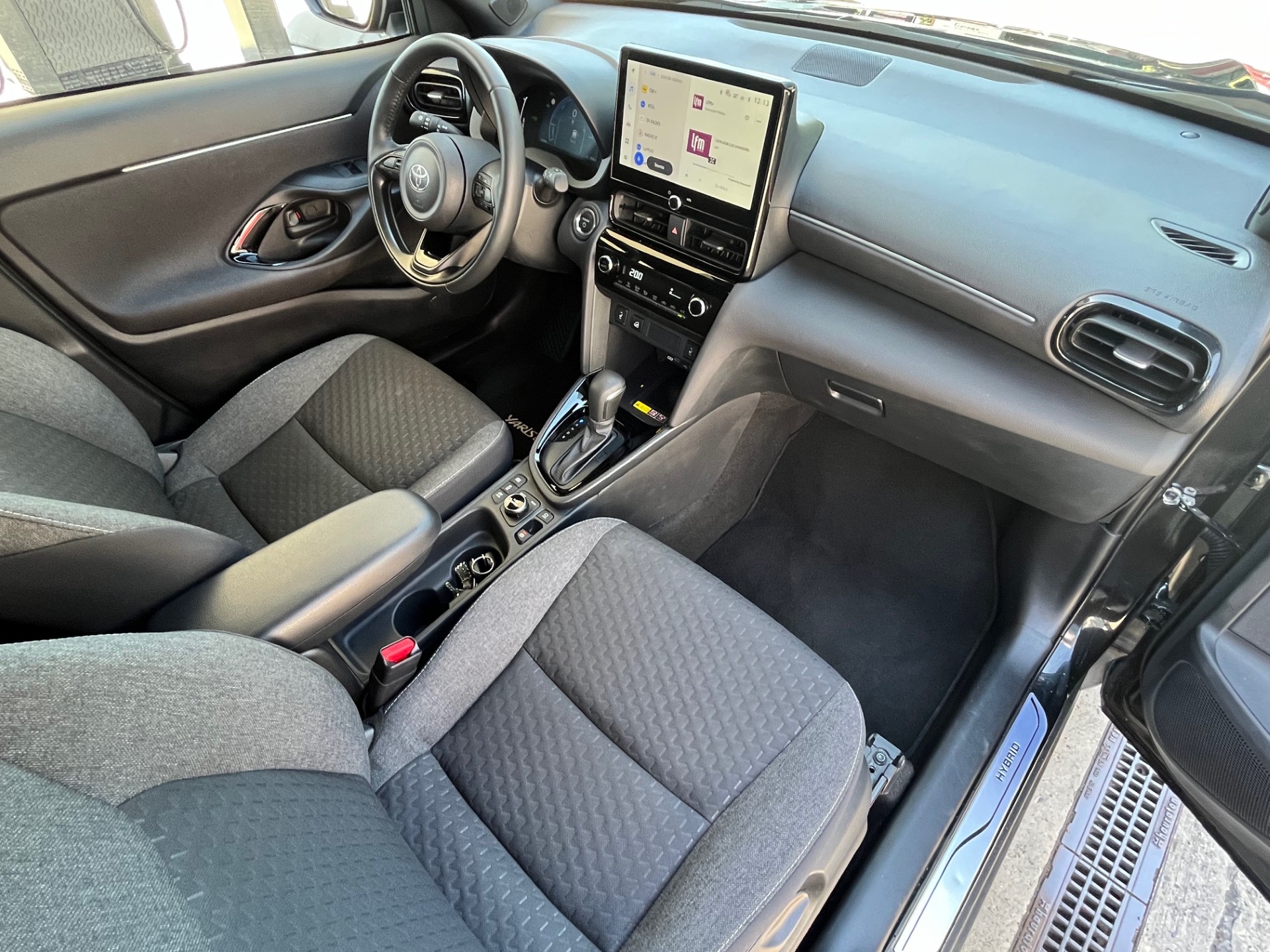 TOYOTA Yaris Cross 1.5 Trend AWDi e-CVT-image-5