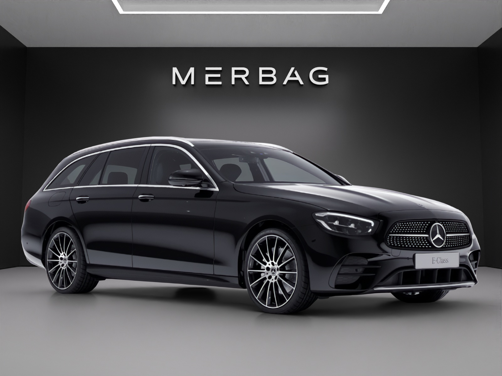 MERCEDES-BENZ E 220 d T 4Matic AMG Line 9G-Tronic-image-0
