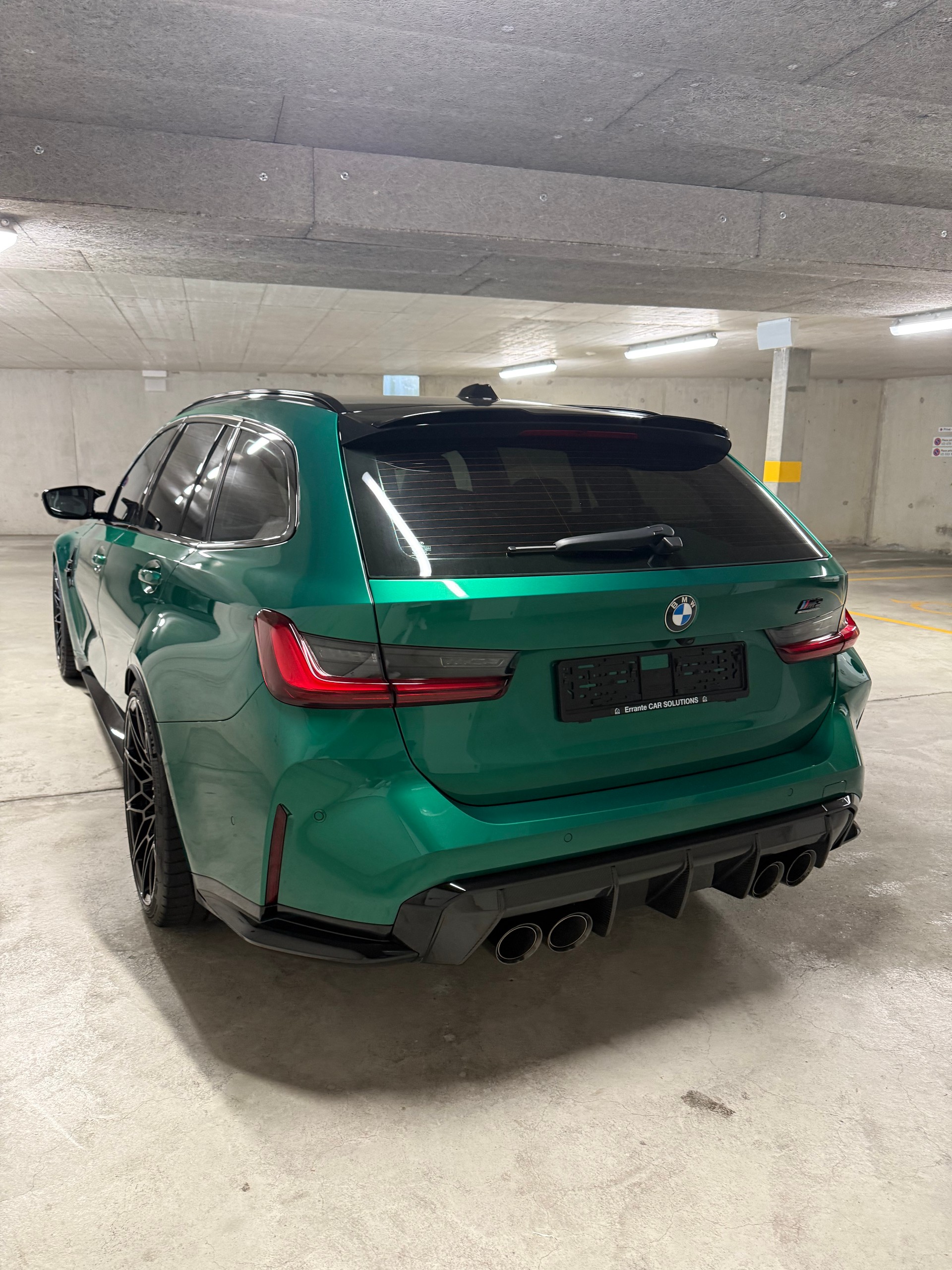 BMW M3 Competition xDrive - CH🇨🇭Auto - Full Carbone - Freins carbone Céramique-image-8