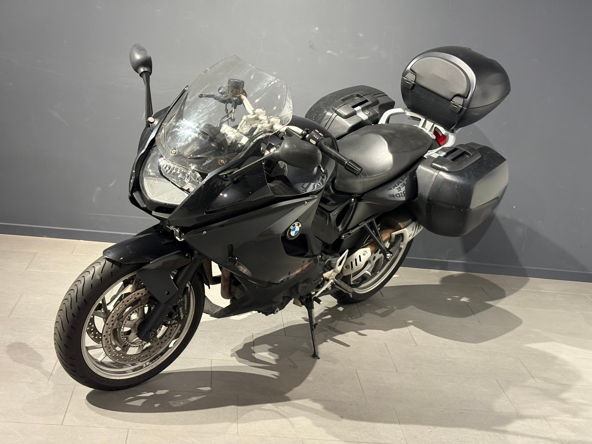 BMW F 800 GT-showroom-element-2