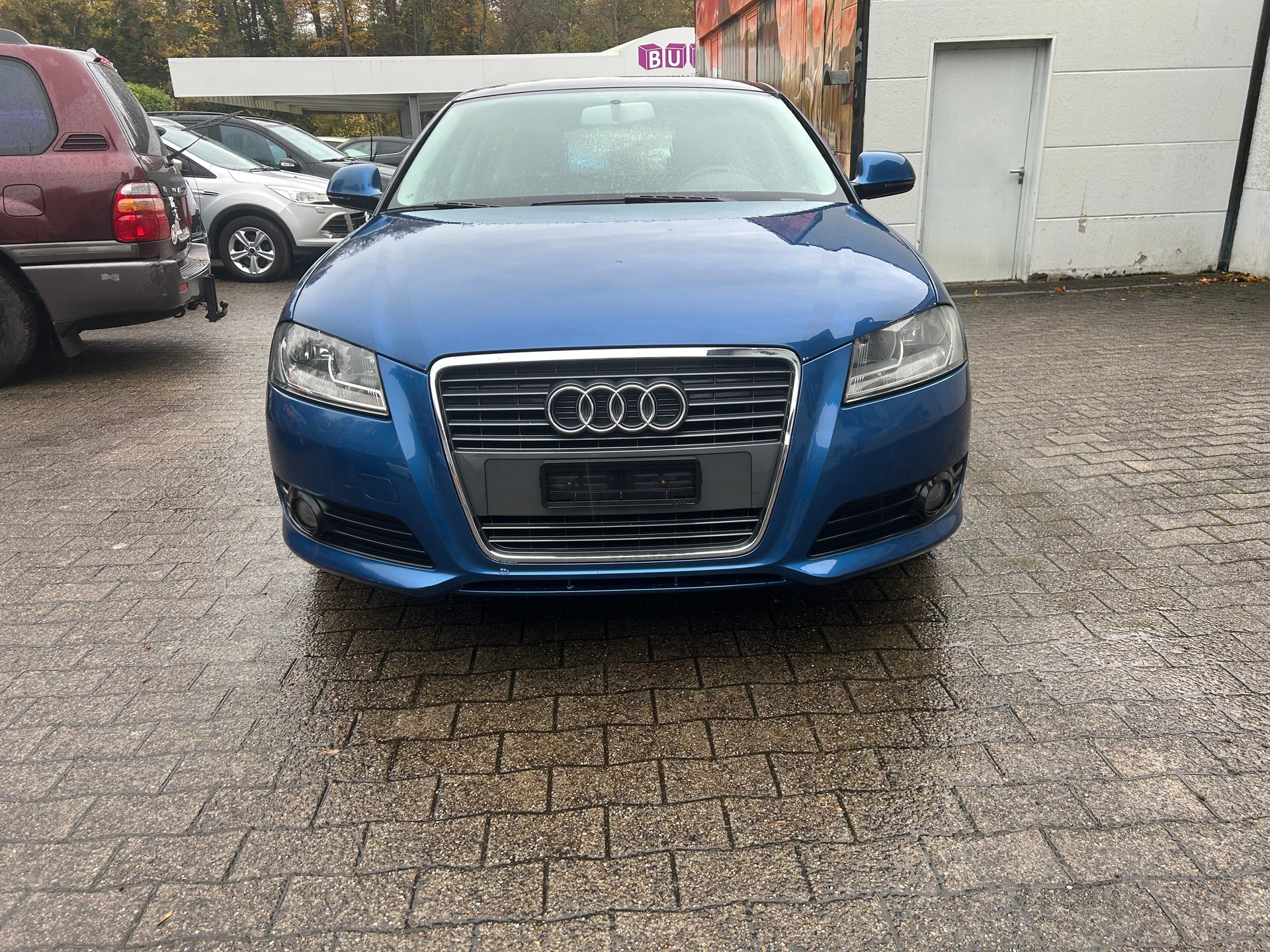 AUDI A3 Sportback 1.4 TFSI Ambiente-image-1