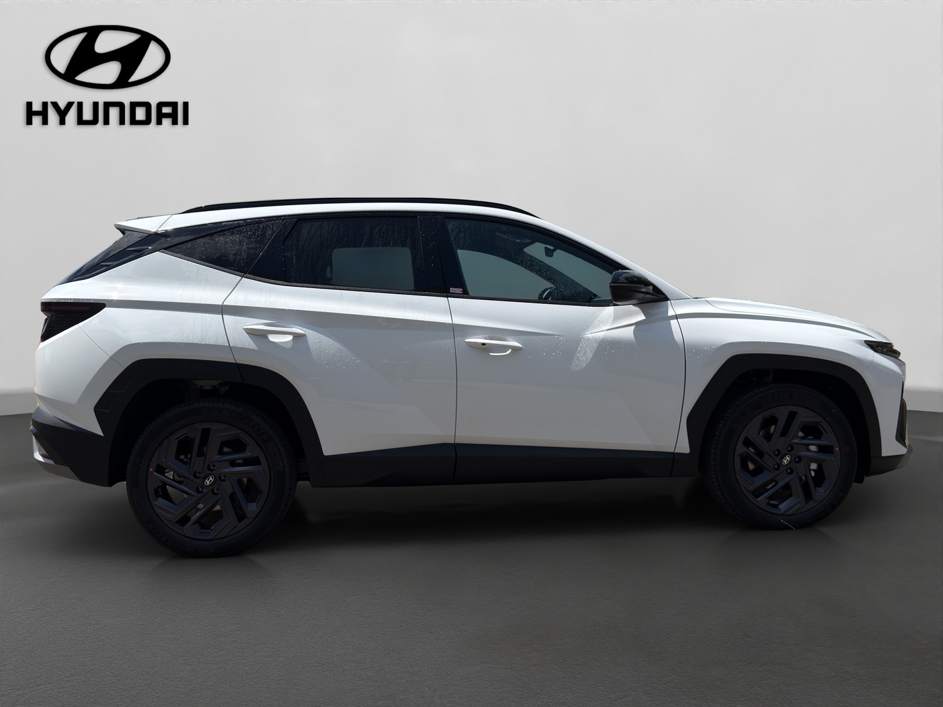 HYUNDAI Tucson 1.6 TGDI HEV Origo Black Line 4WD-image-6