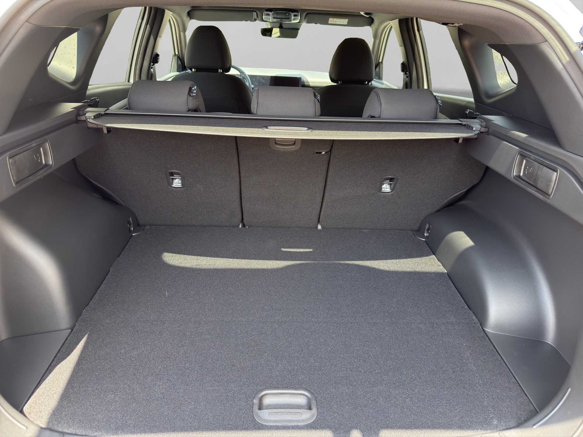 HYUNDAI Tucson 1.6 TGDI HEV Origo Black Line 4WD-image-12