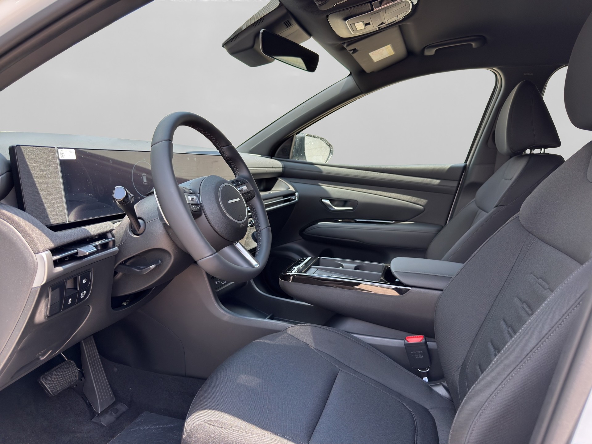 HYUNDAI Tucson 1.6 TGDI HEV Origo Black Line 4WD-image-8