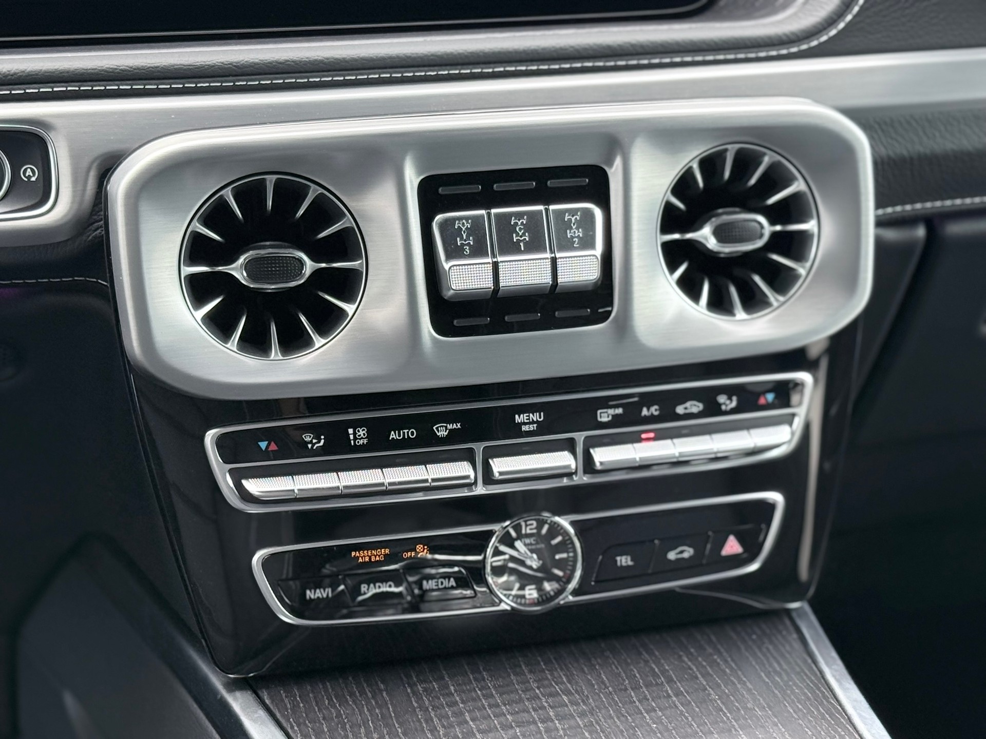 MERCEDES-BENZ G 63 AMG Speedshift Plus G-Tronic-image-14