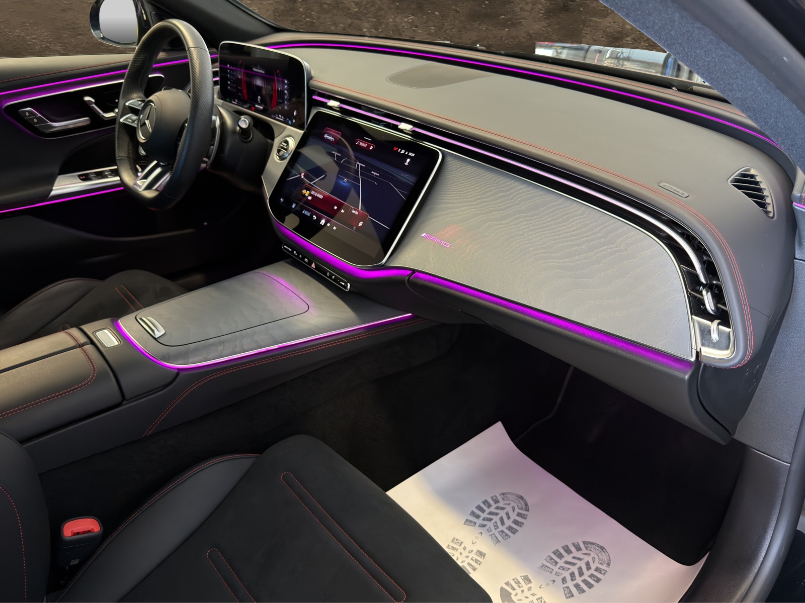 MERCEDES-BENZ E 53 Hybrid T 4Matic+ 9G-Tronic-image-12