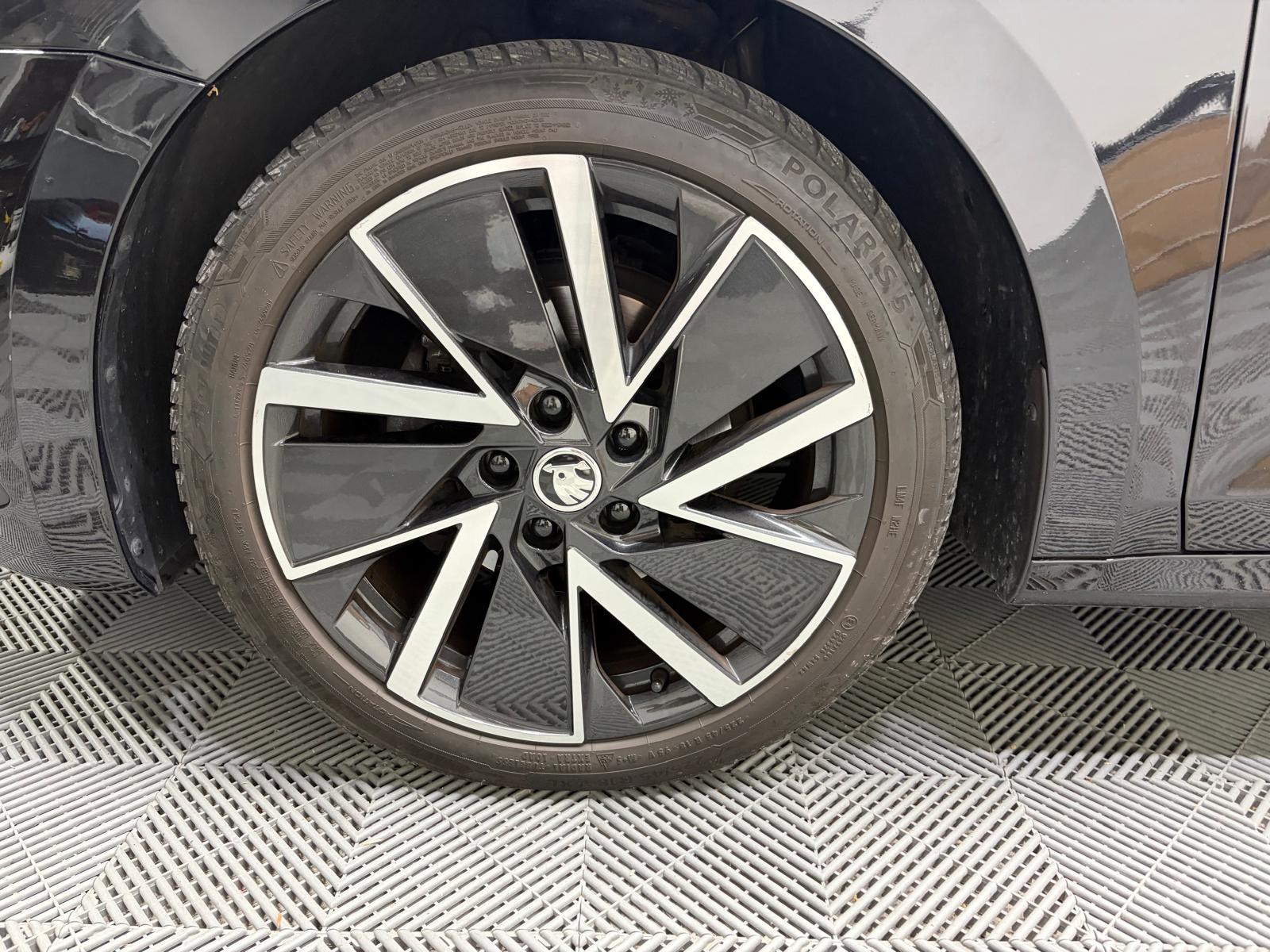 SKODA Octavia Combi 1.0 TSI mHEV DSG Style-image-30