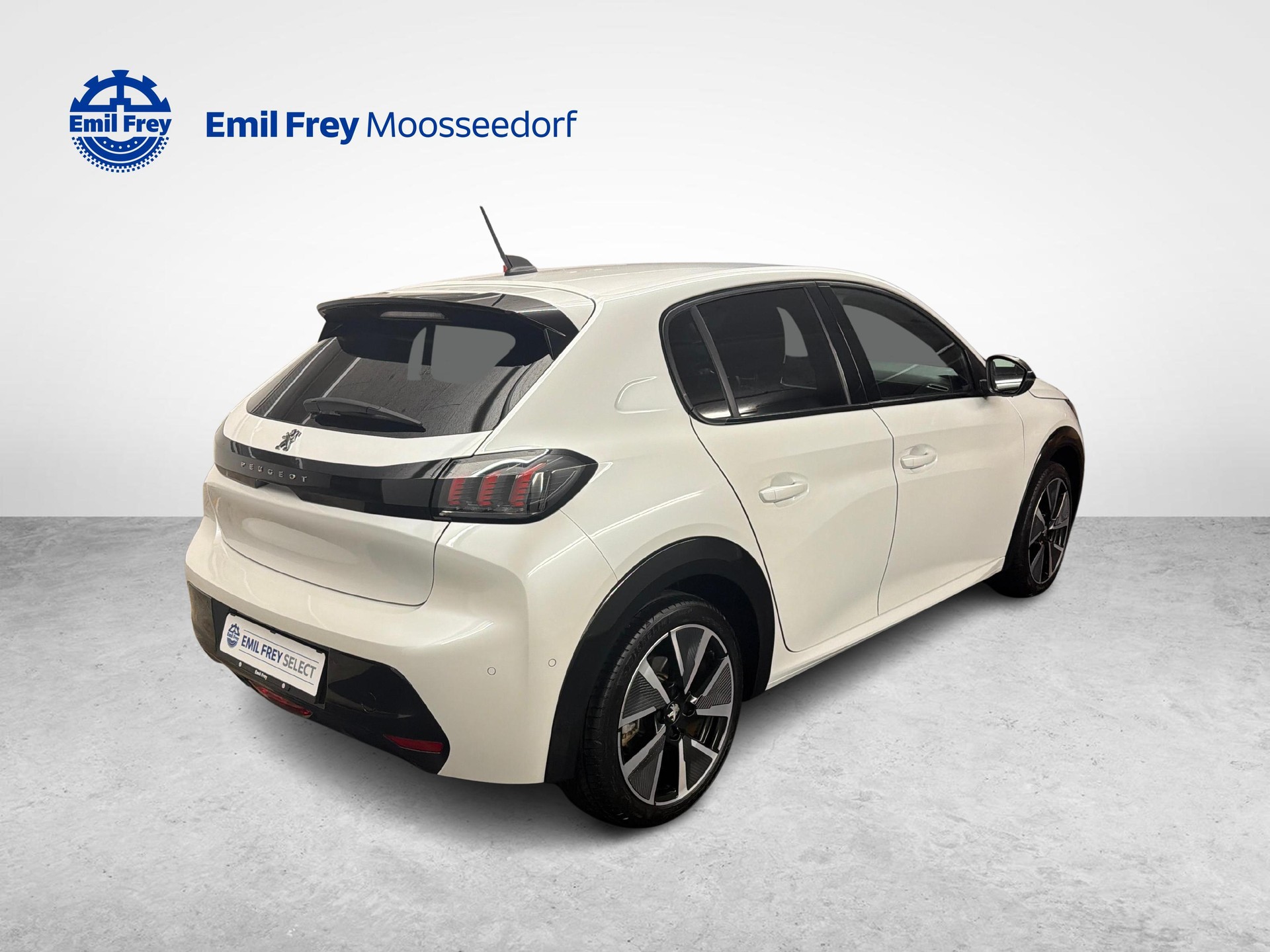 PEUGEOT 208 e-GT-image-5