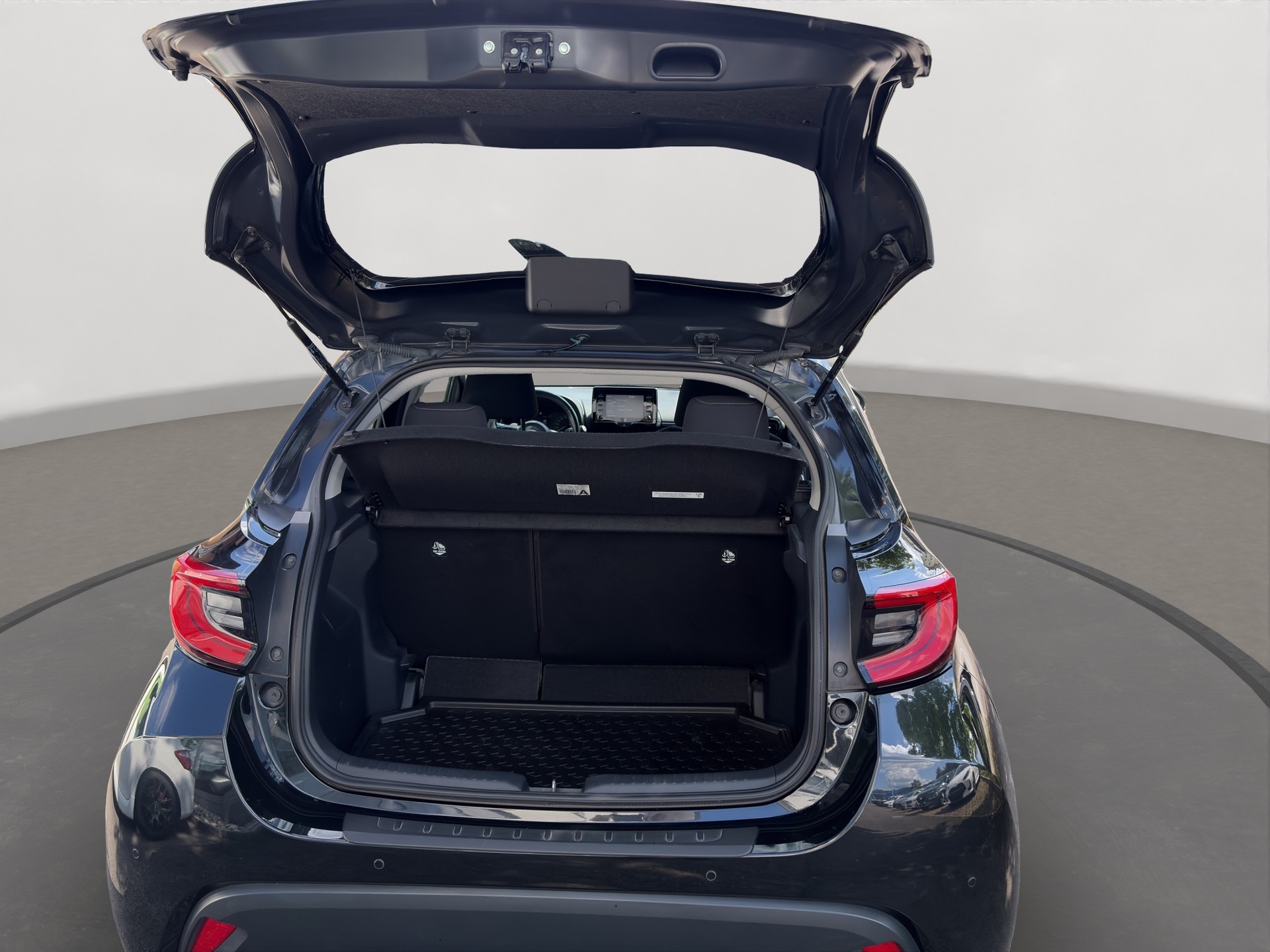 TOYOTA Yaris 1.5 Trend CVT-image-5