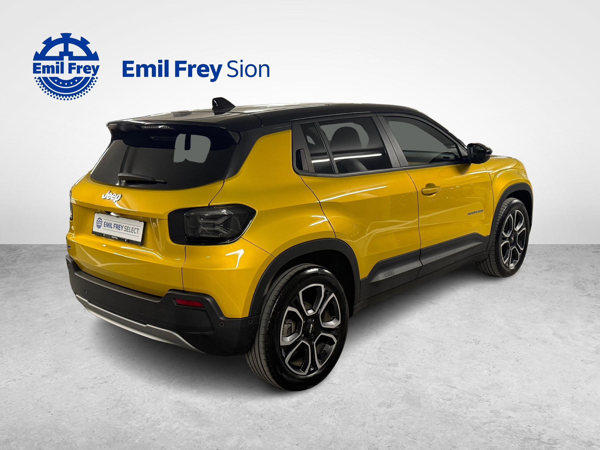 JEEP Avenger Summit-showroom-element-2