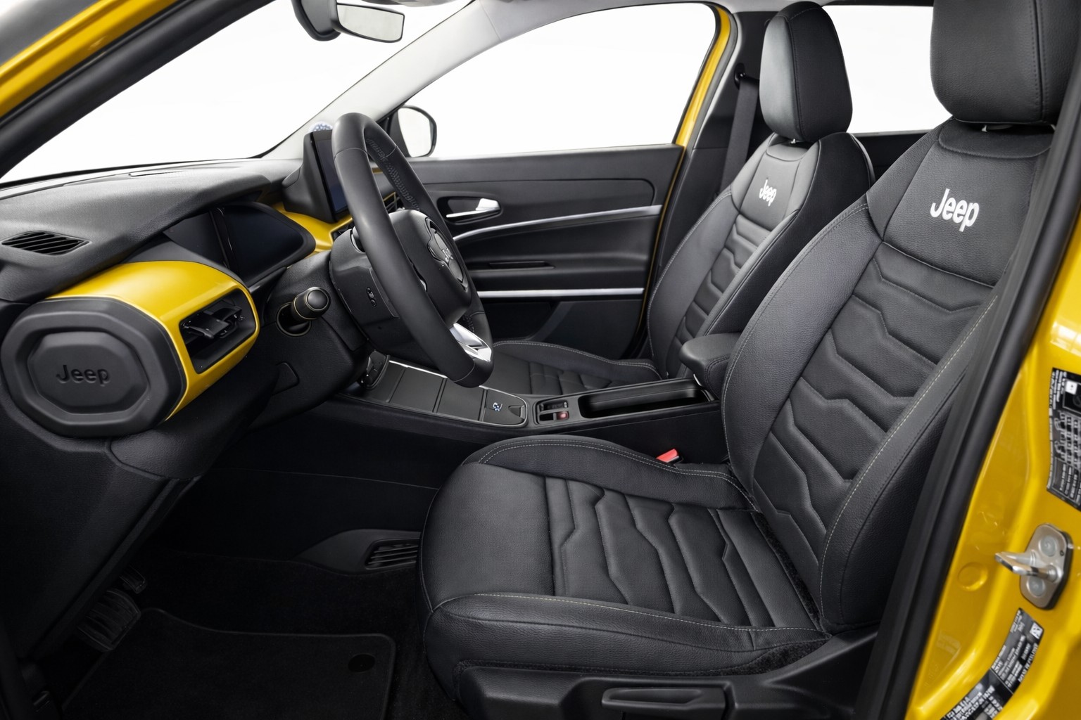 JEEP Avenger Summit-image-11