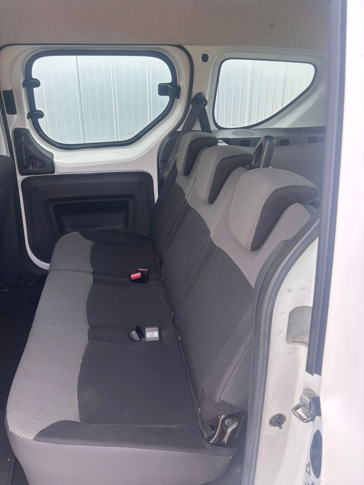 DACIA Dokker 1.6 Ambiance-image-9