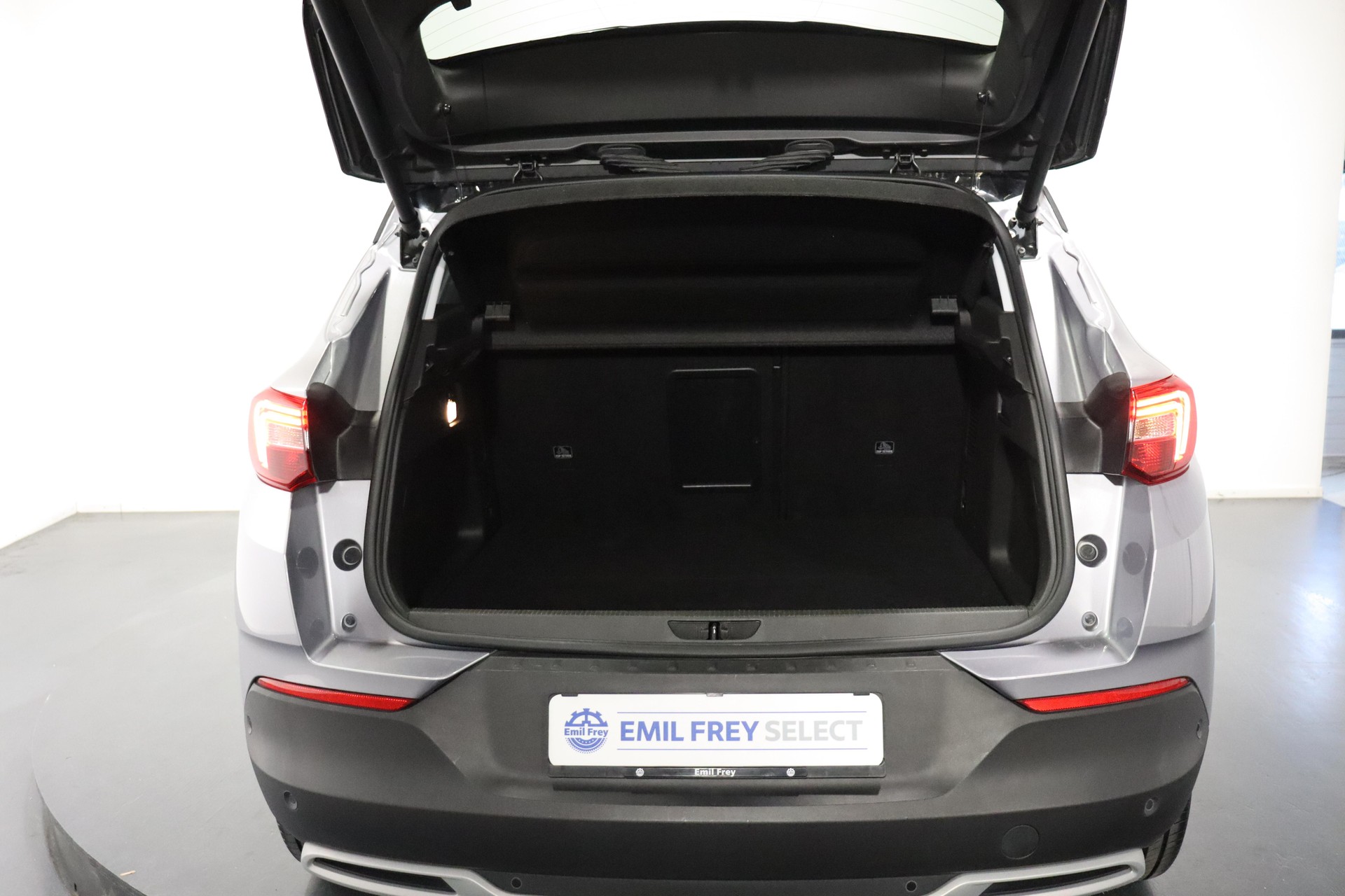 OPEL Grandland X 1.6 T PHEV Excellence-image-4