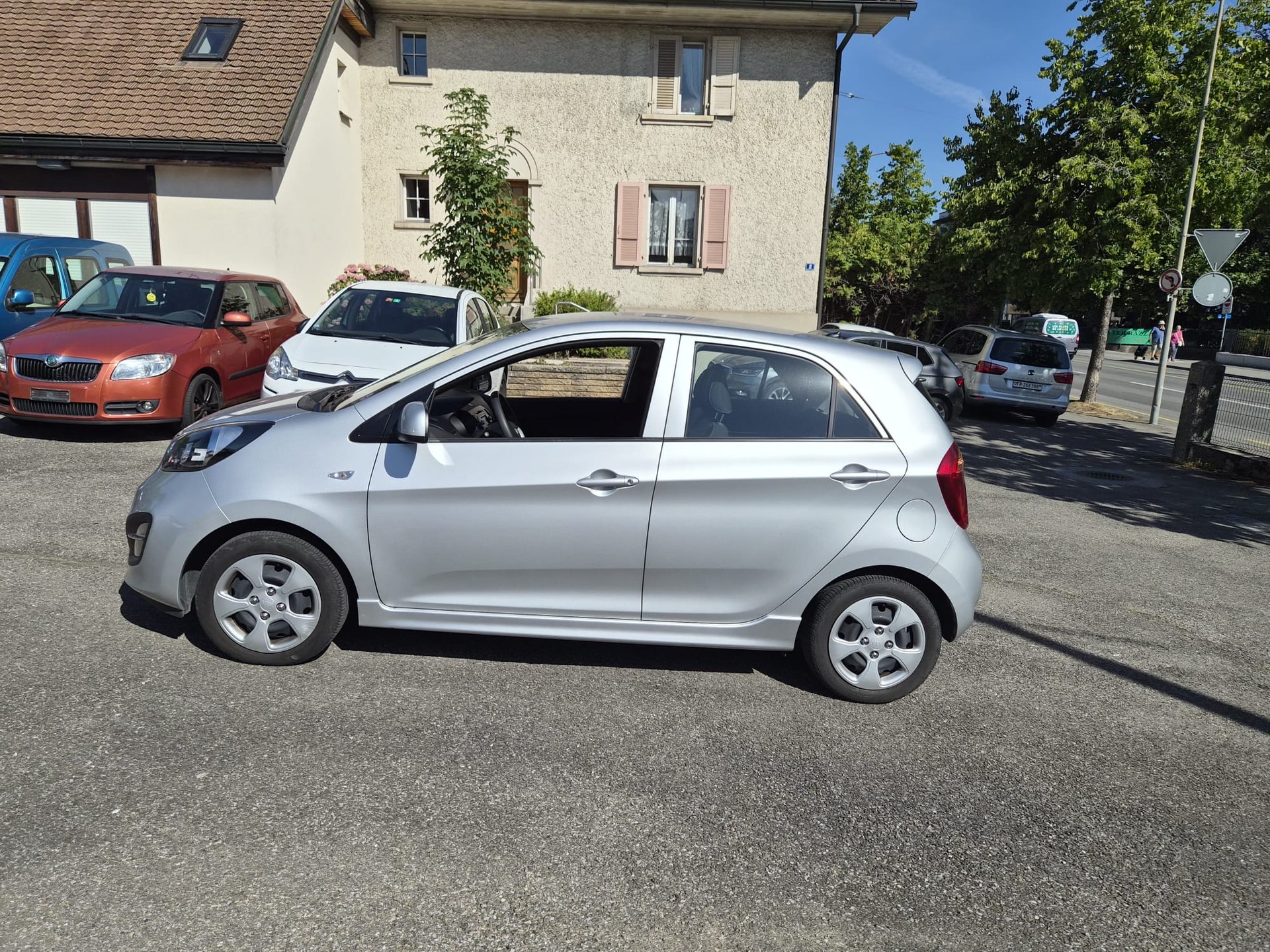 KIA Picanto 1.2 CVVT Trend-image-6