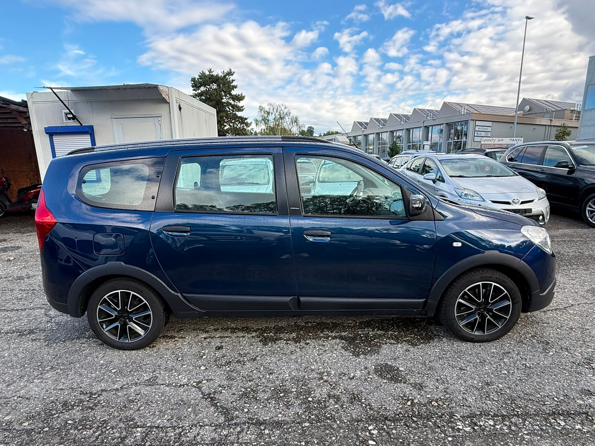 DACIA Lodgy 1.2 Turbo Stepway Unlimited 2 7PL-image-2