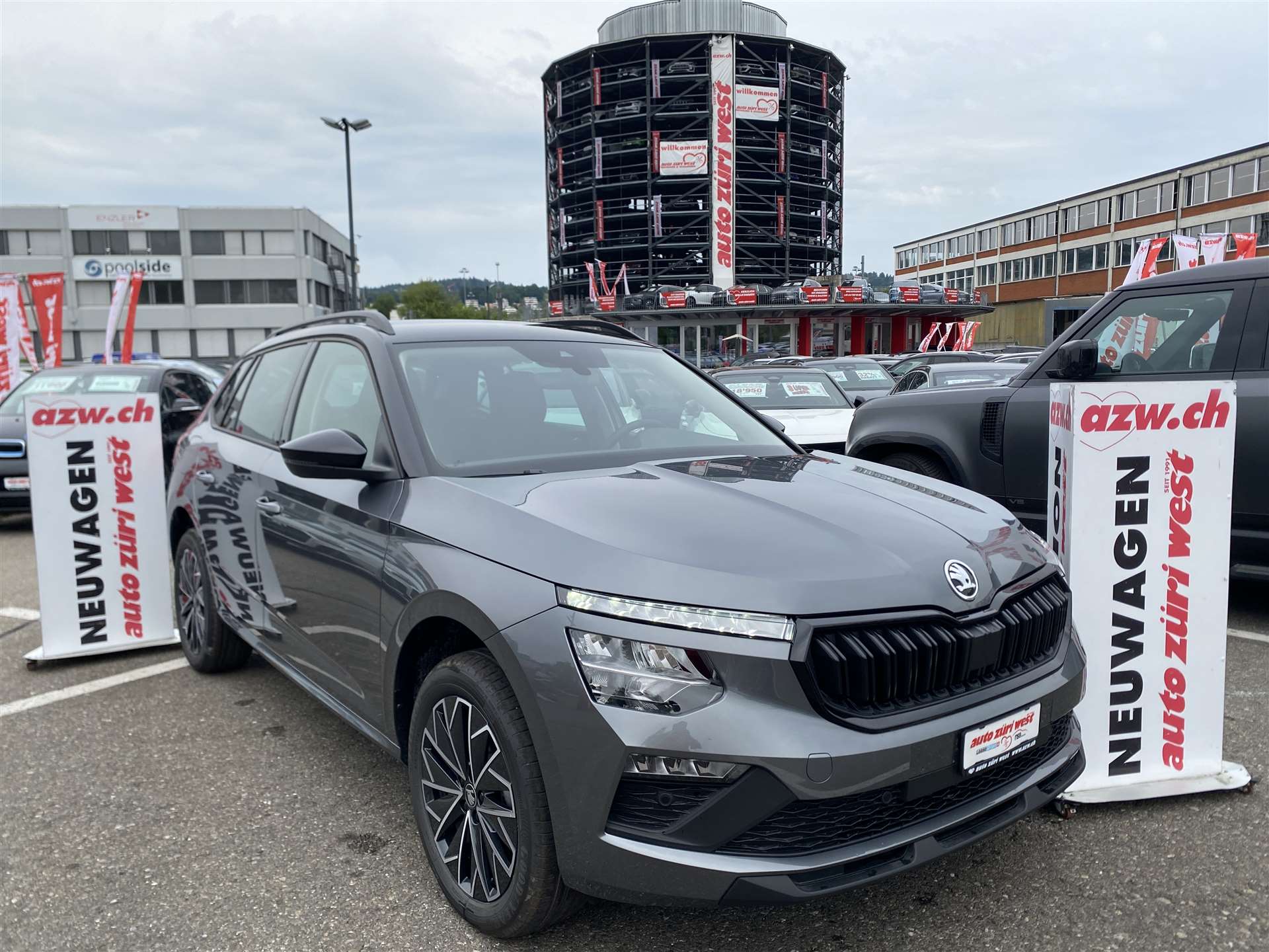 SKODA Kamiq 1.0 TSi Selection Black DSG-Automat-image-14