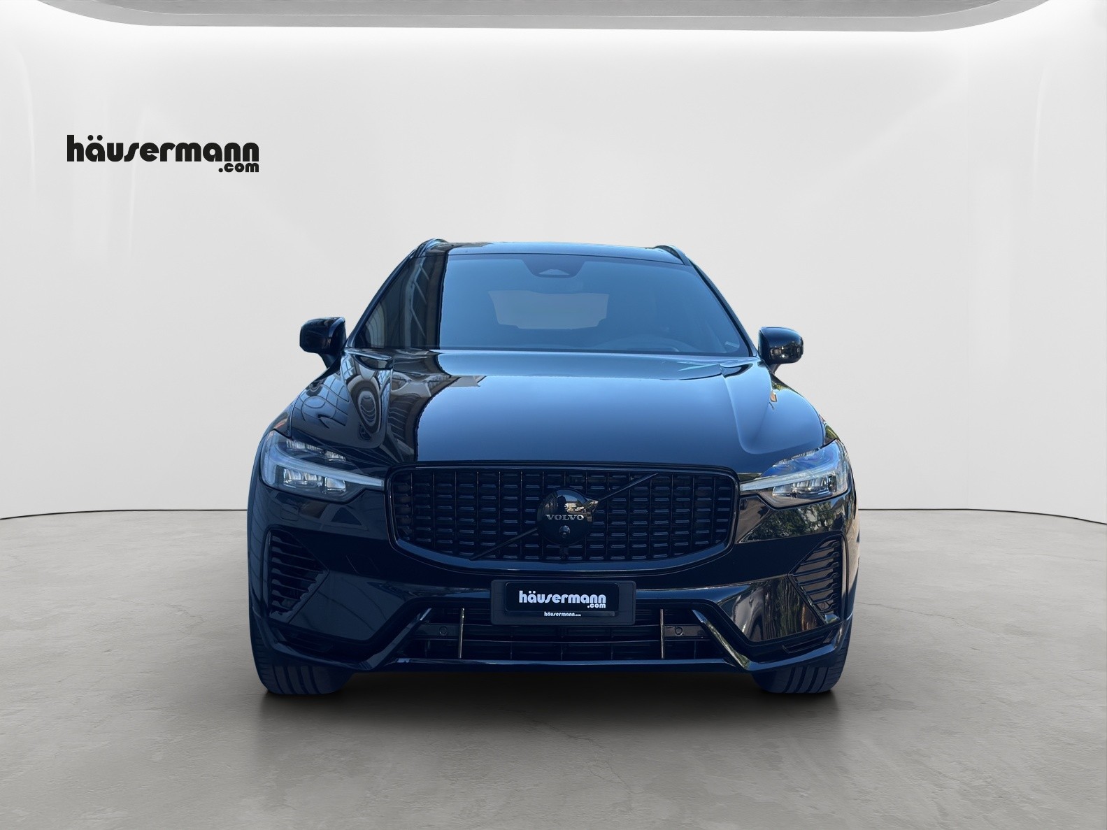 VOLVO XC60 2.0 T8 TE XCENTRIC Black Edition eAWD-image-1